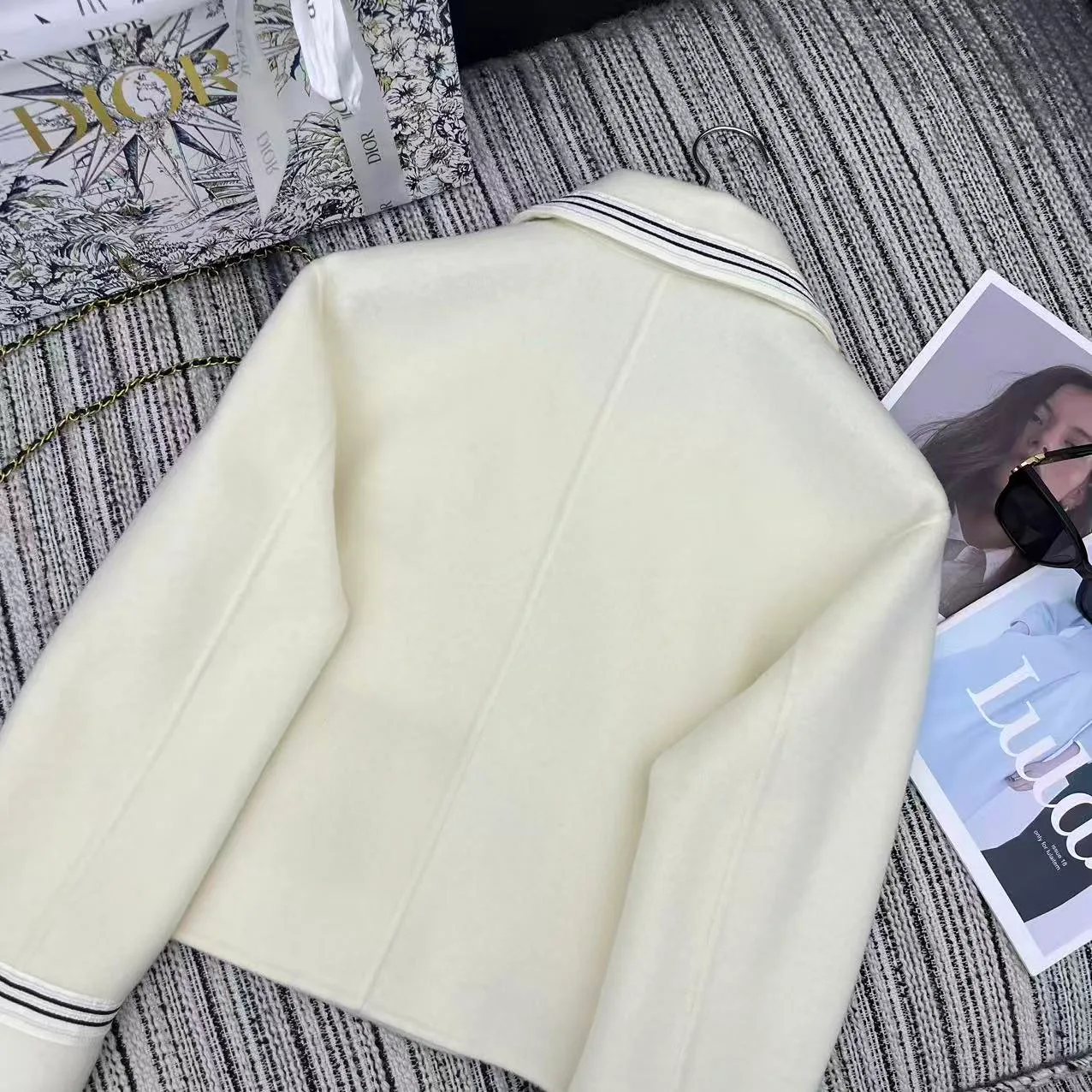 Куртки И Пуховики Женские Christian Dior 933564