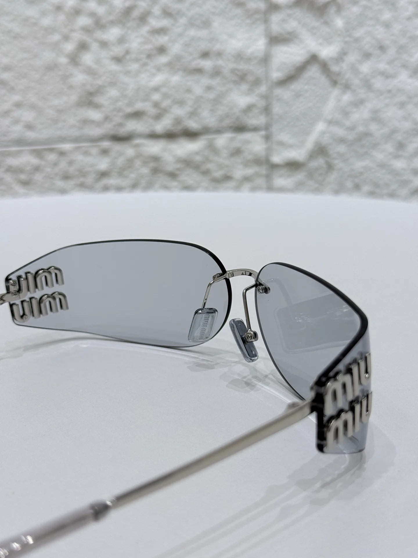 Очки Miu Miu 16951426