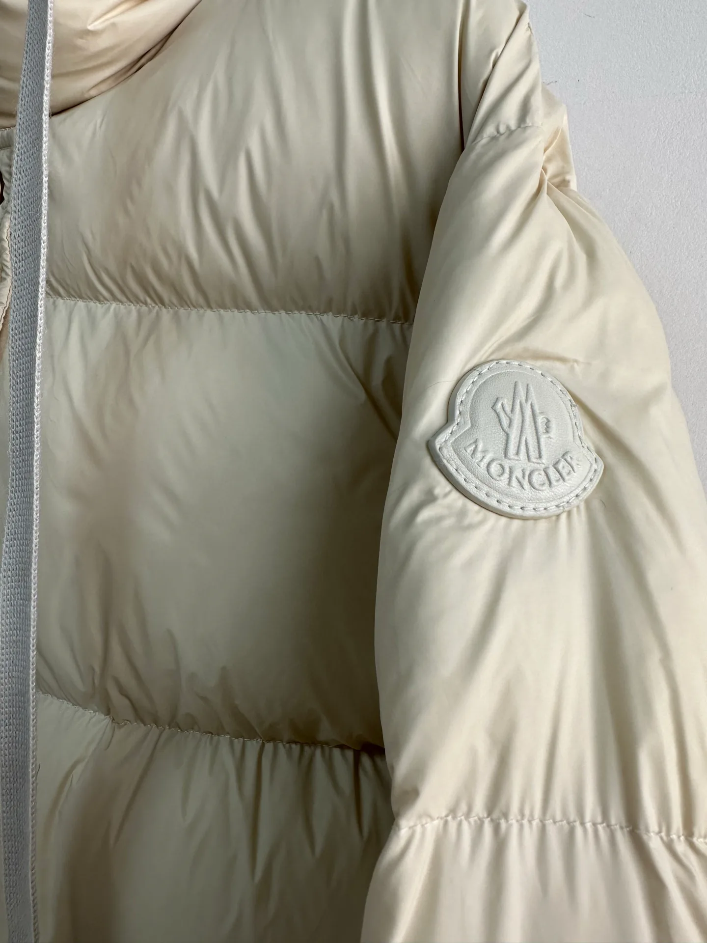 Куртки И Пуховики Женские Moncler 19014089