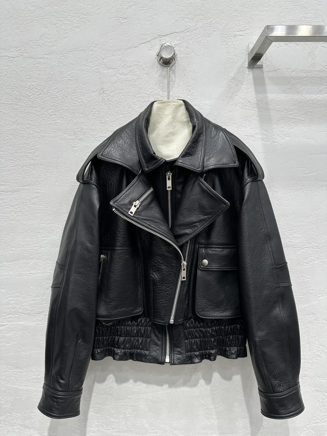 Куртки Женские Saint Laurent Куртки Женские Saint Laurent
