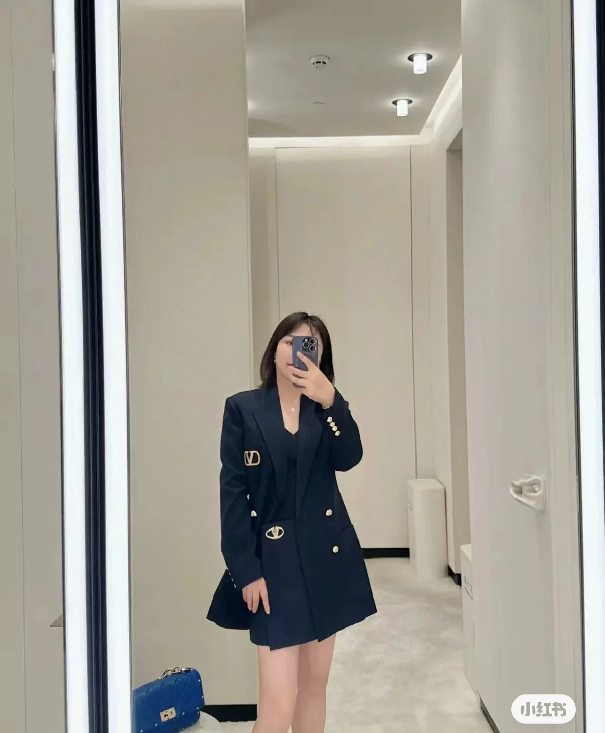 Шорты Женские Valentino 4454670