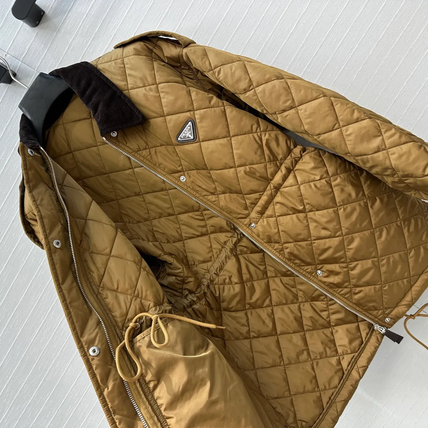 Куртки Женские Prada 110563