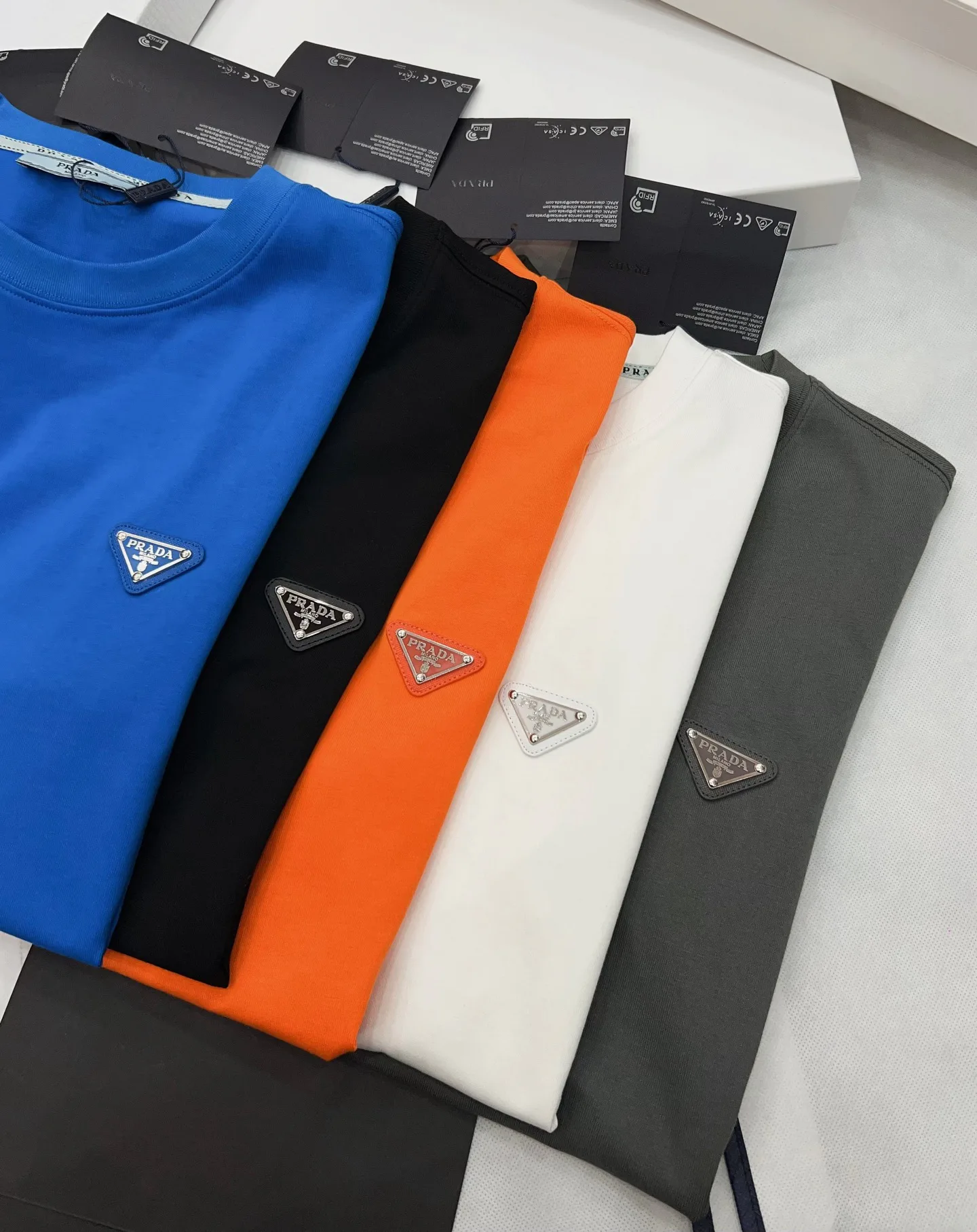 Футболки Мужские Prada 3376785