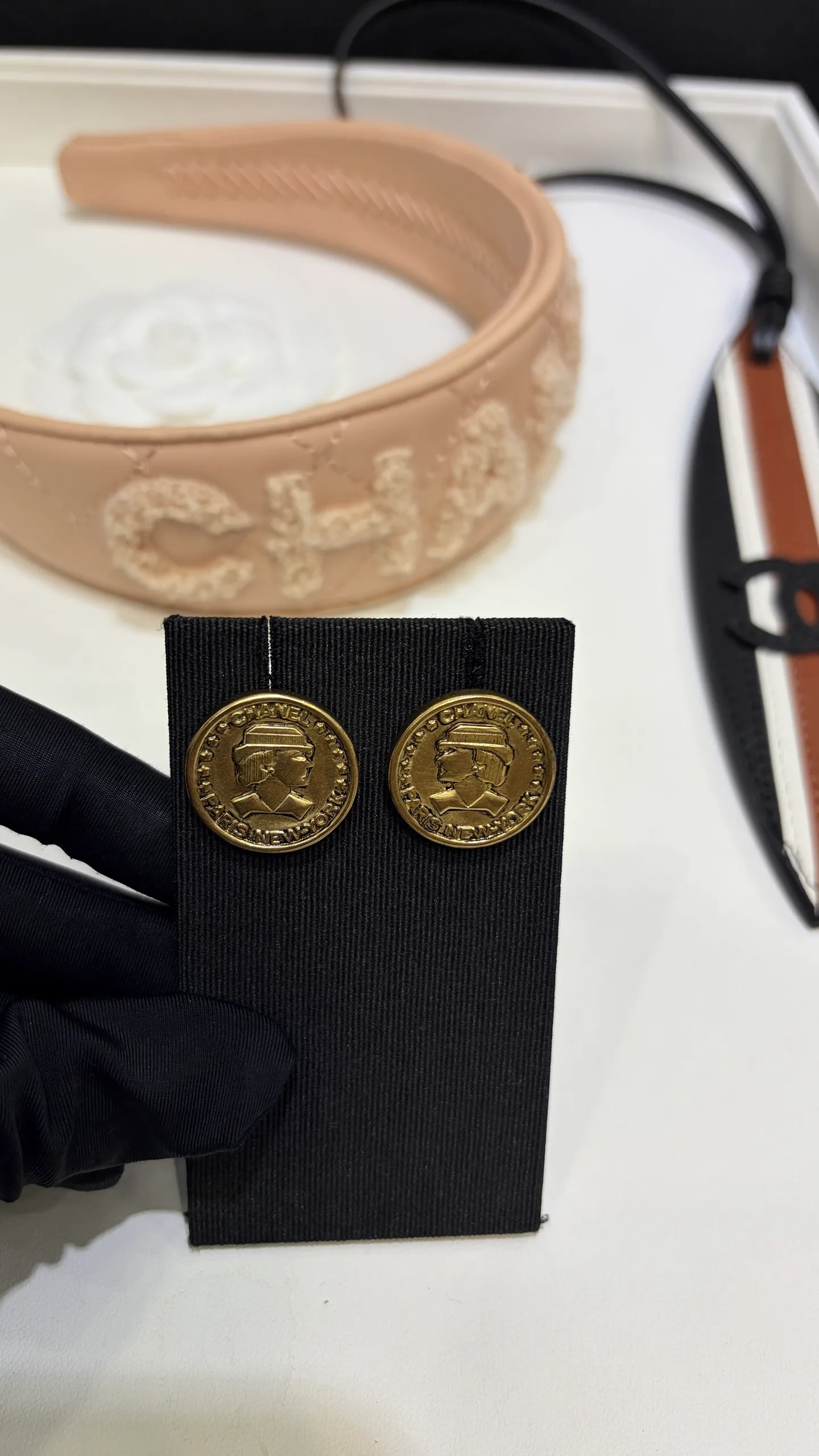 Бижутерия Chanel 16982676