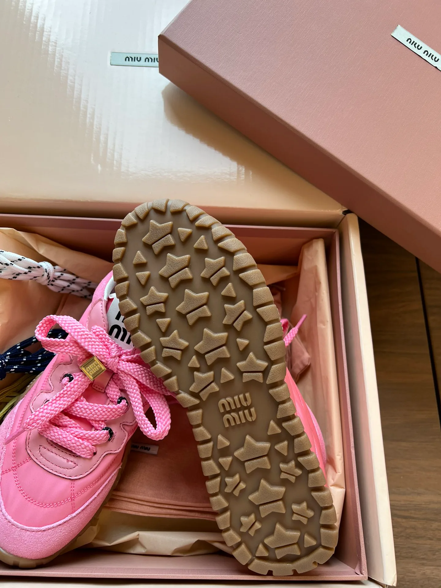 Кроссовки Женские Miu Miu 62087