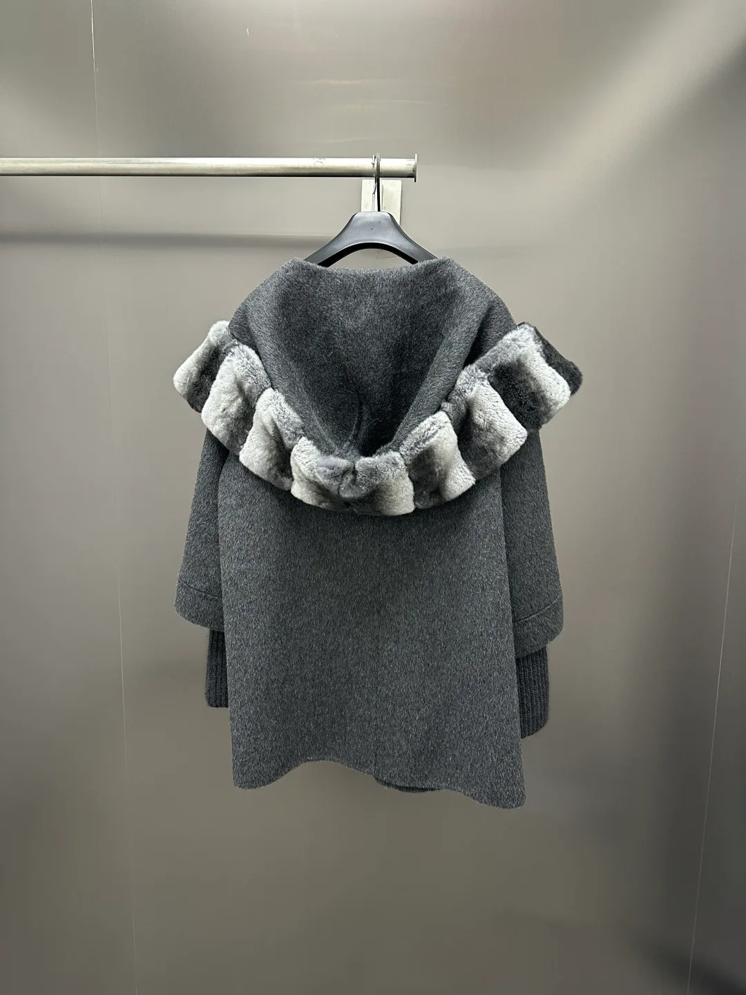 Пальто Женские Max Mara 18761571