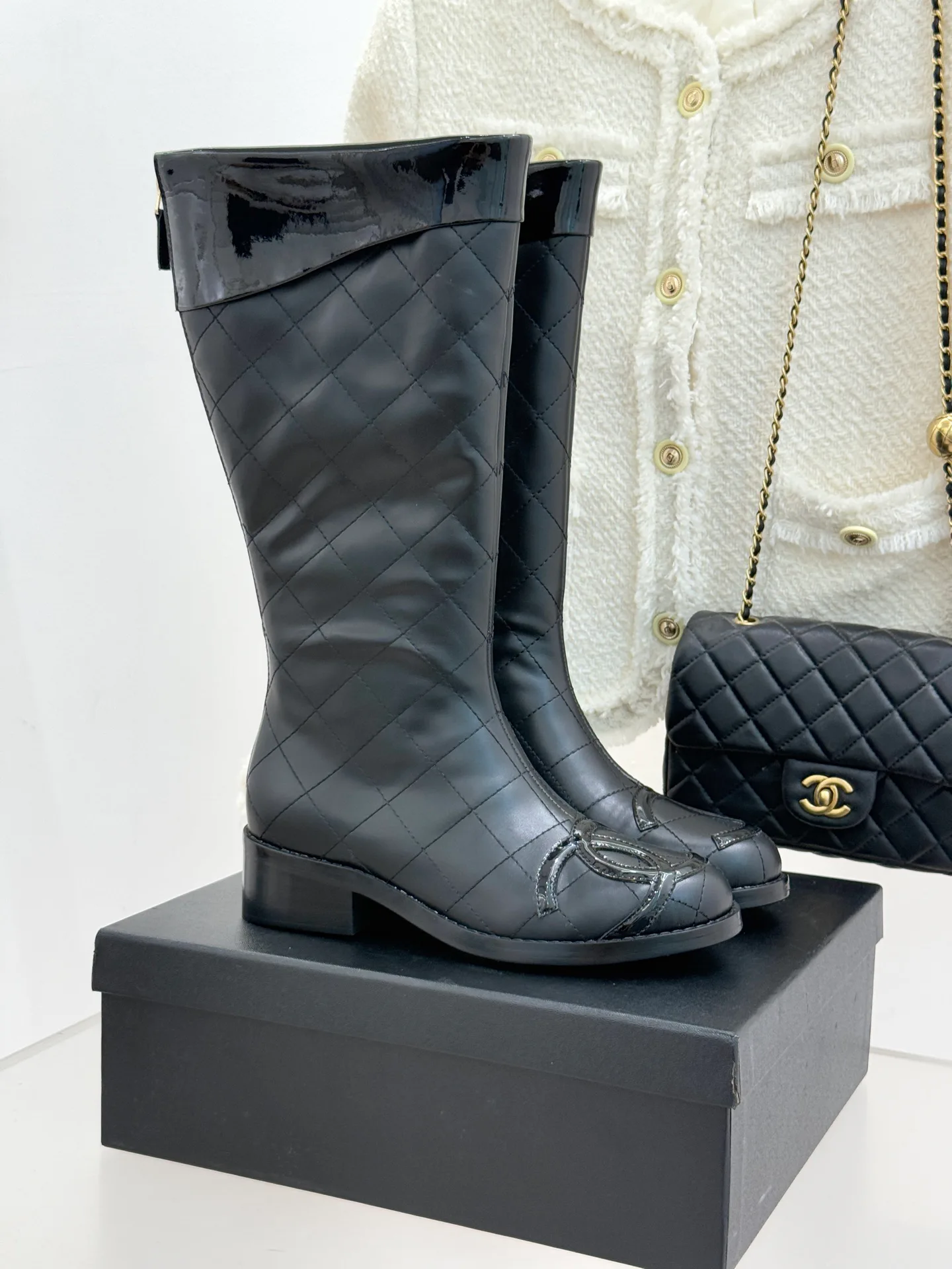 Сапоги Женские Chanel 18154365