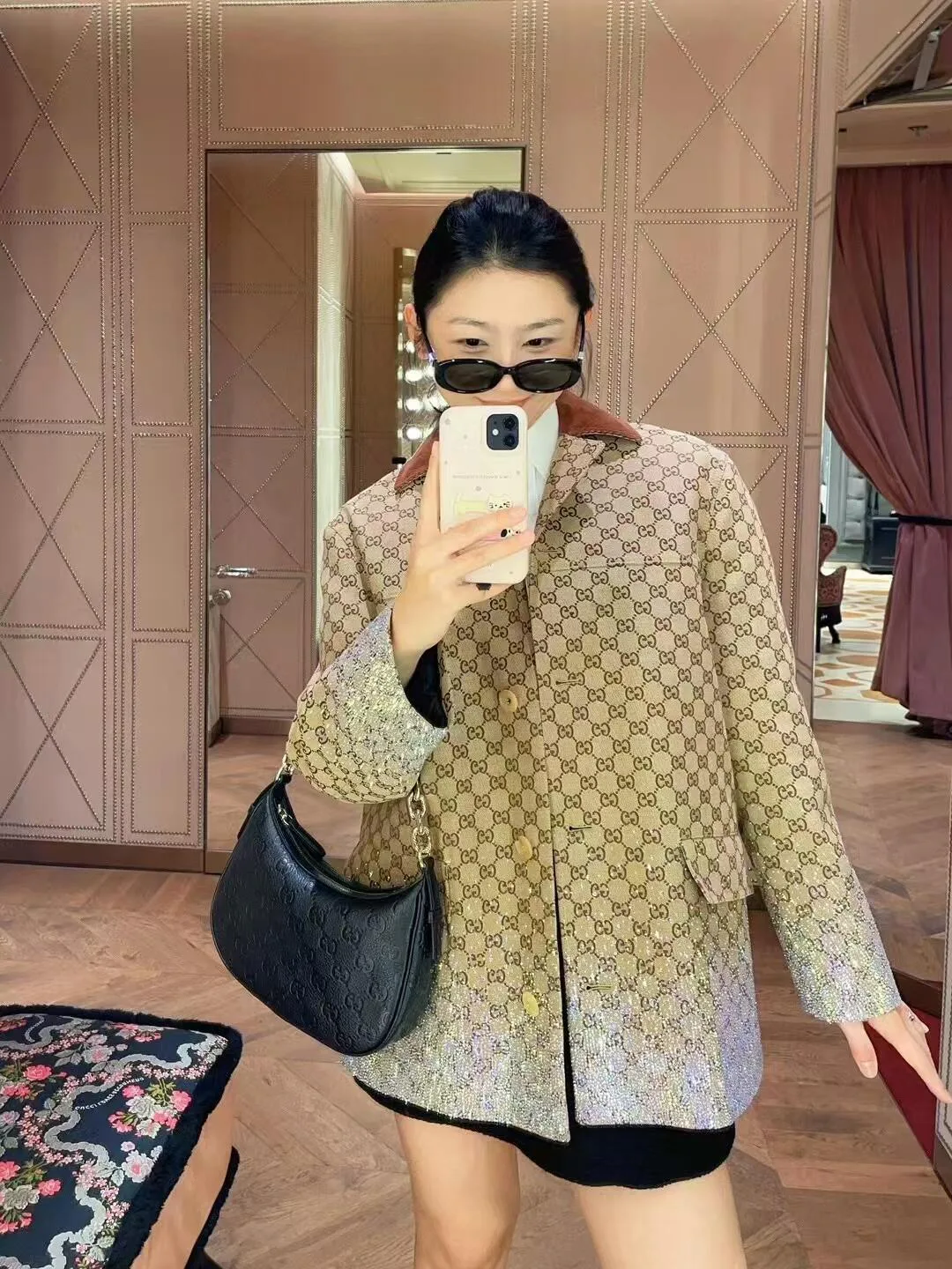 Куртки И Пуховики Женские Gucci 3795