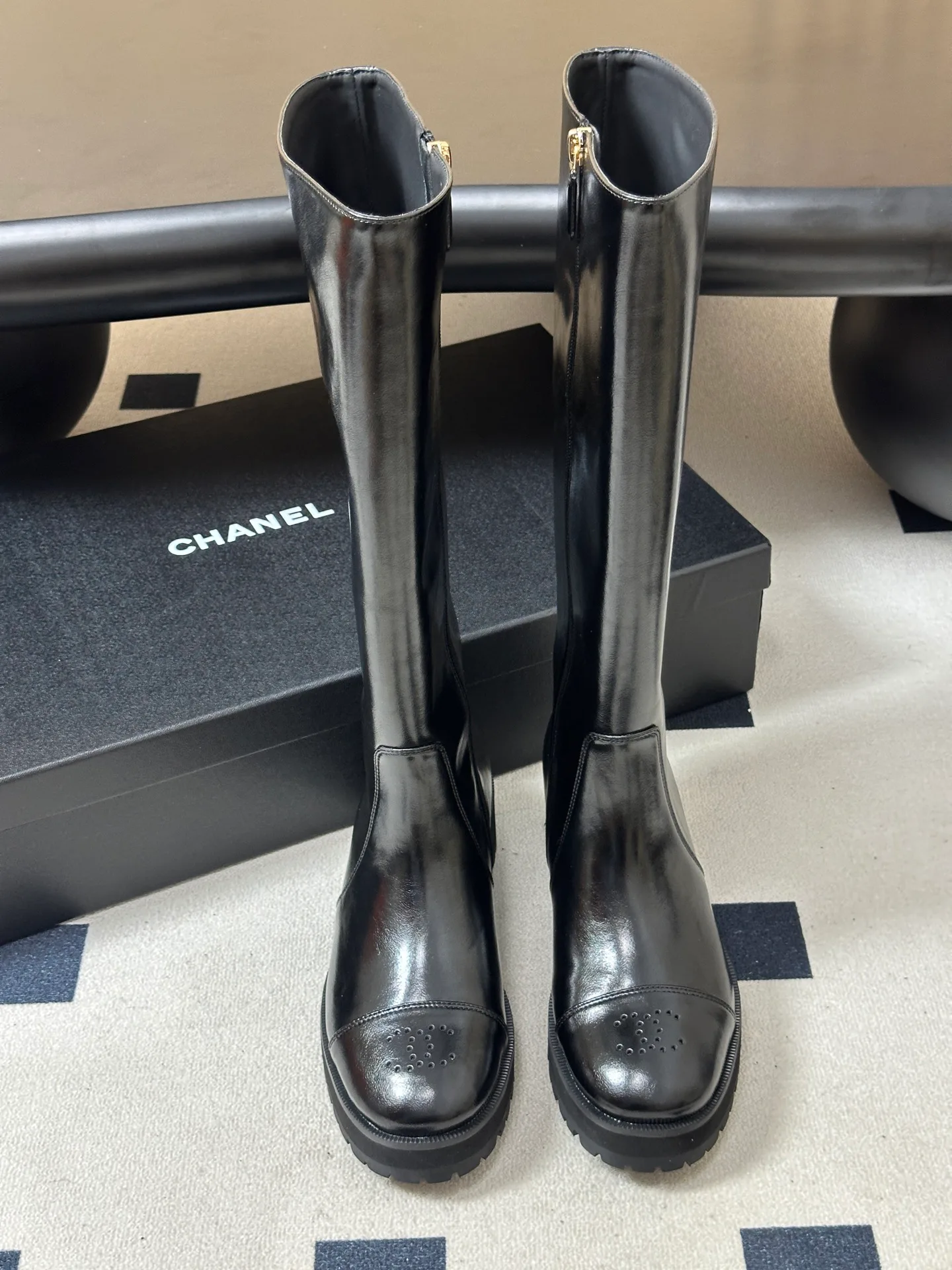 Сапоги Женские Chanel 18048835