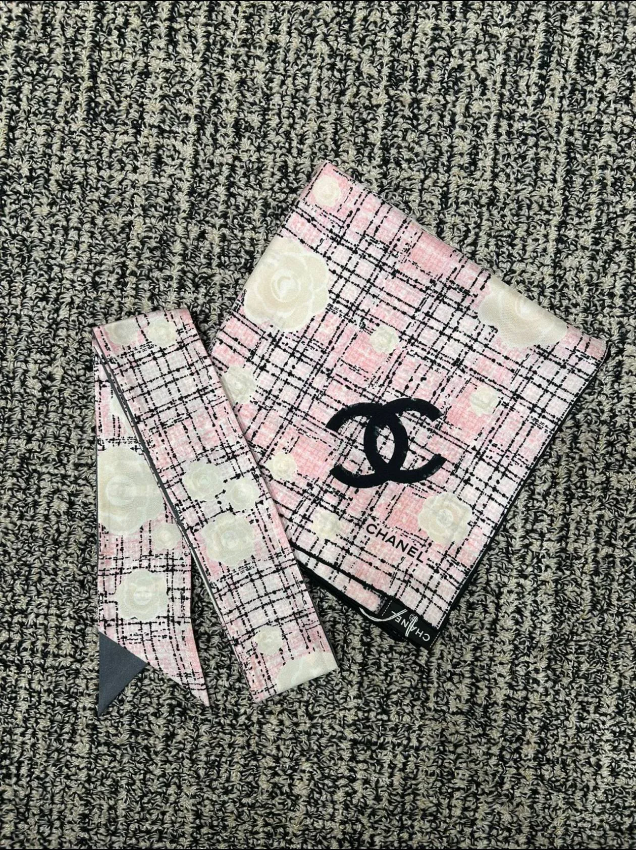 Платки Chanel 18675564