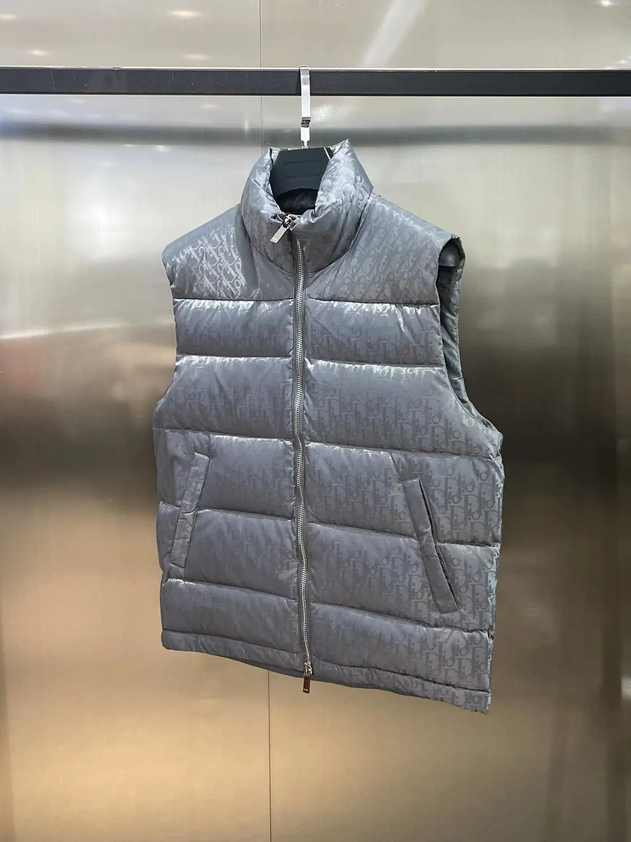 Жилеты Женские Christian Dior 18129887