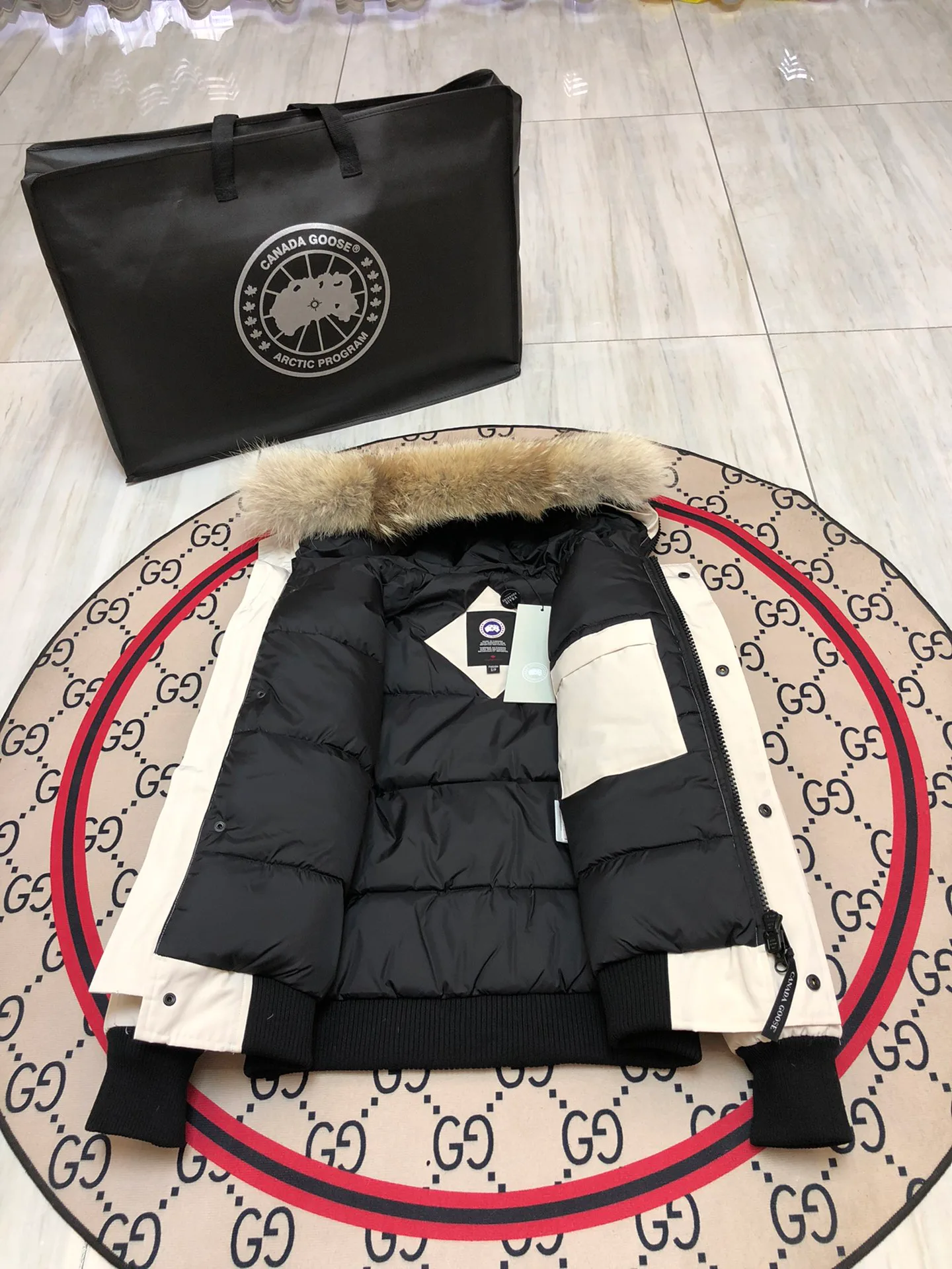 Куртки И Пуховики Женские Canada Goose 3153882