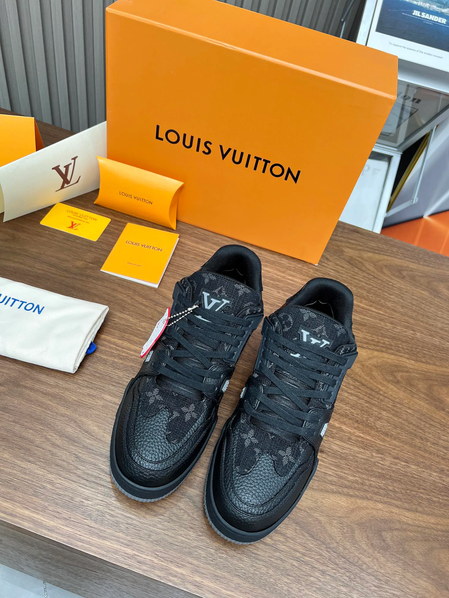 Кроссовки Мужские Louis Vuitton 311406