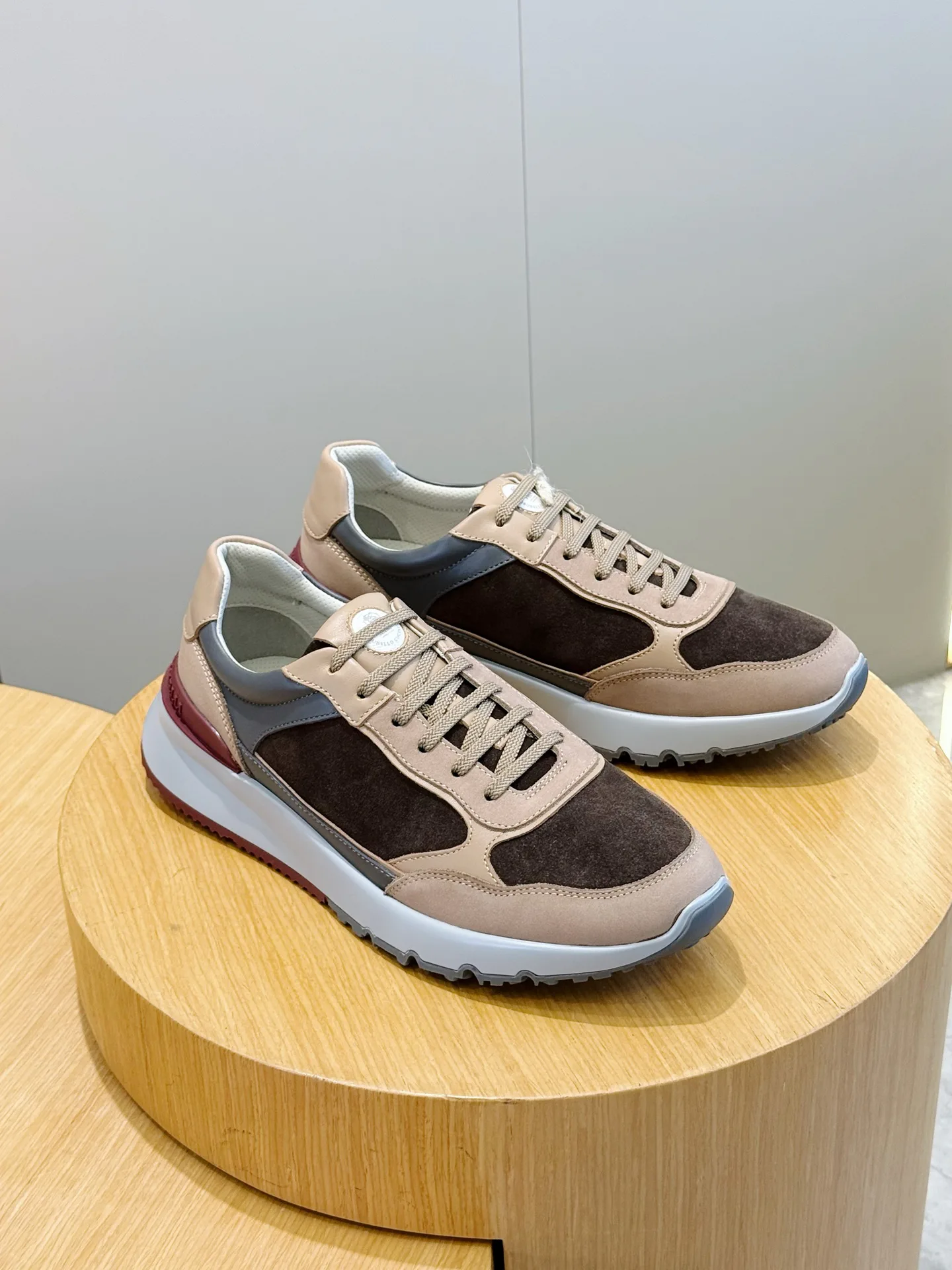 Кроссовки Мужские Brunello Cucinelli 18165320