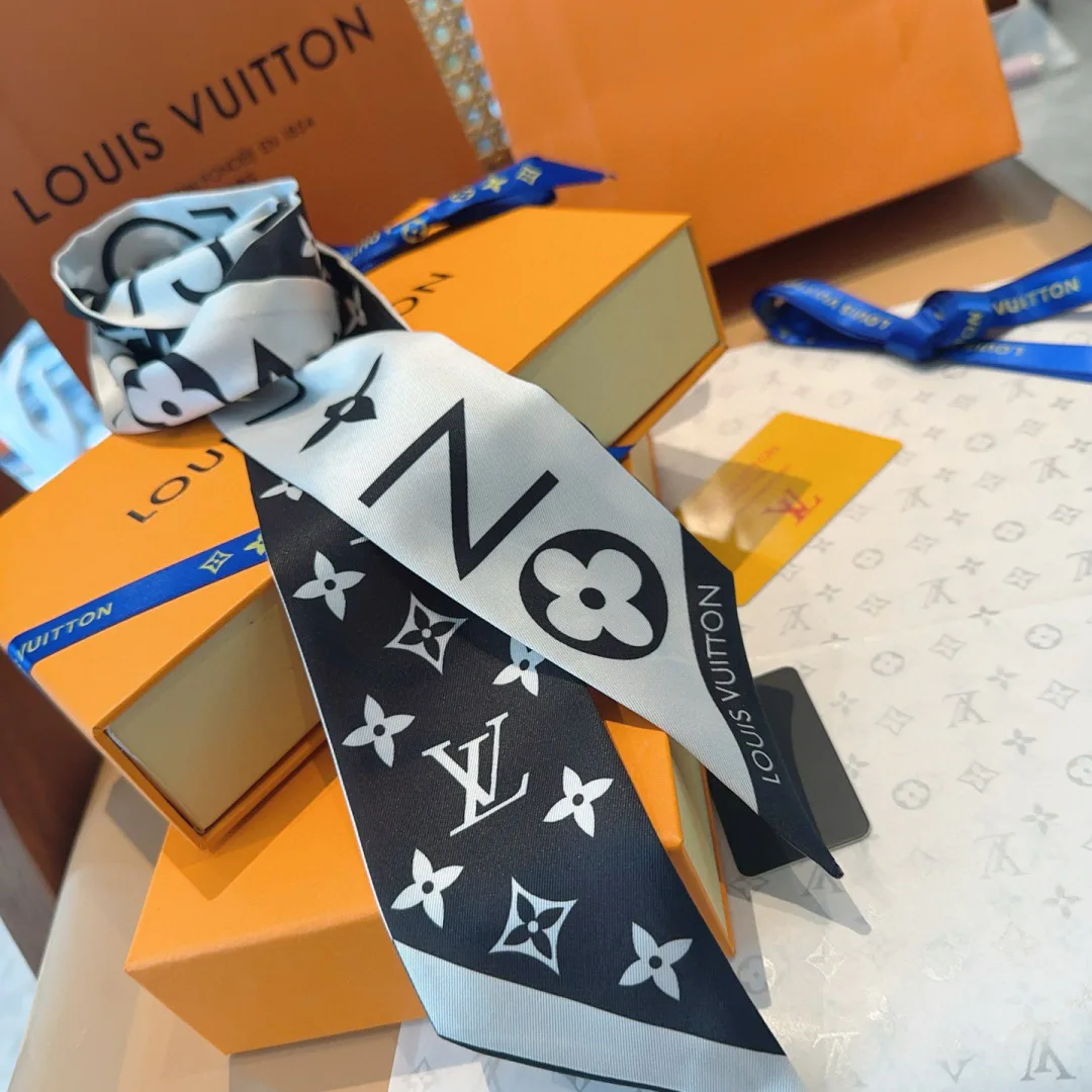 Платки Louis Vuitton 12918478