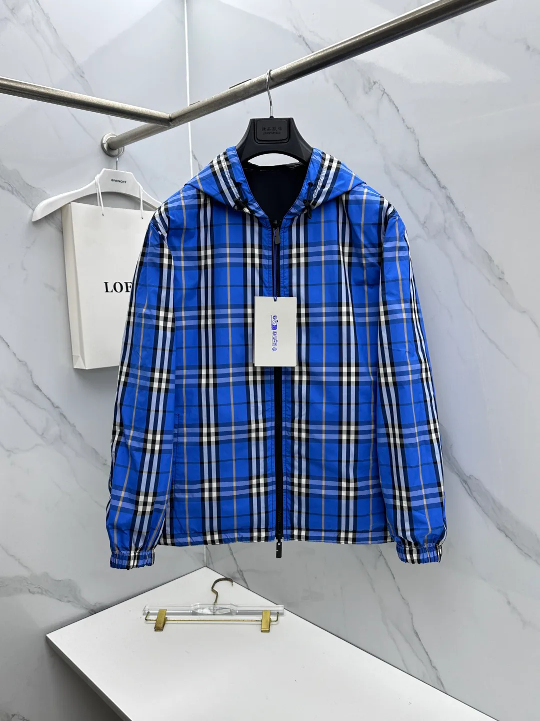 Куртки И Пуховики Мужские Burberry 18246850