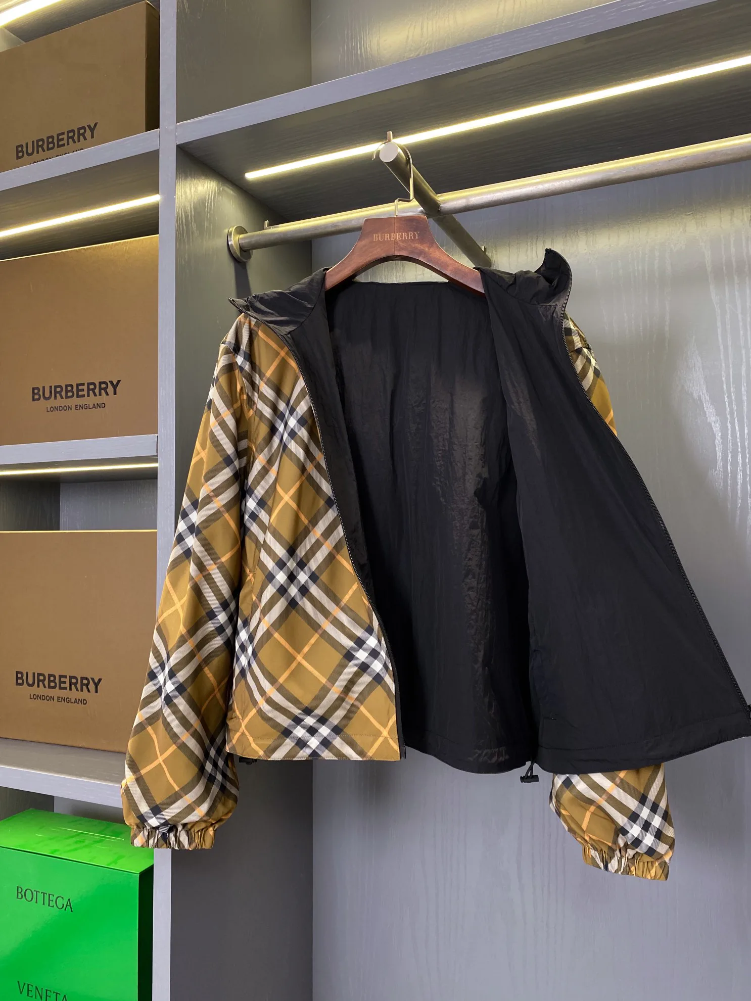 Куртки И Пуховики Мужские Burberry 13433007