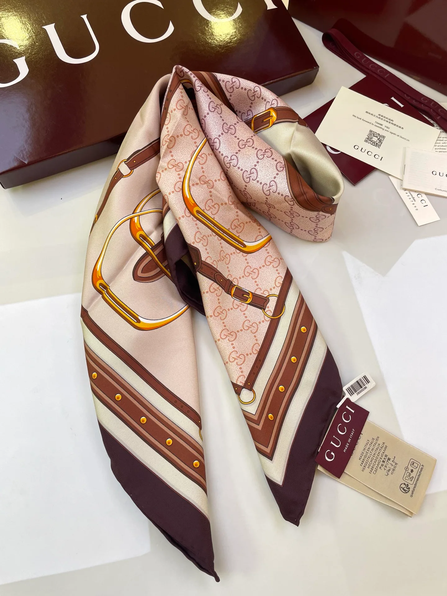 Шарфы Gucci 1981376