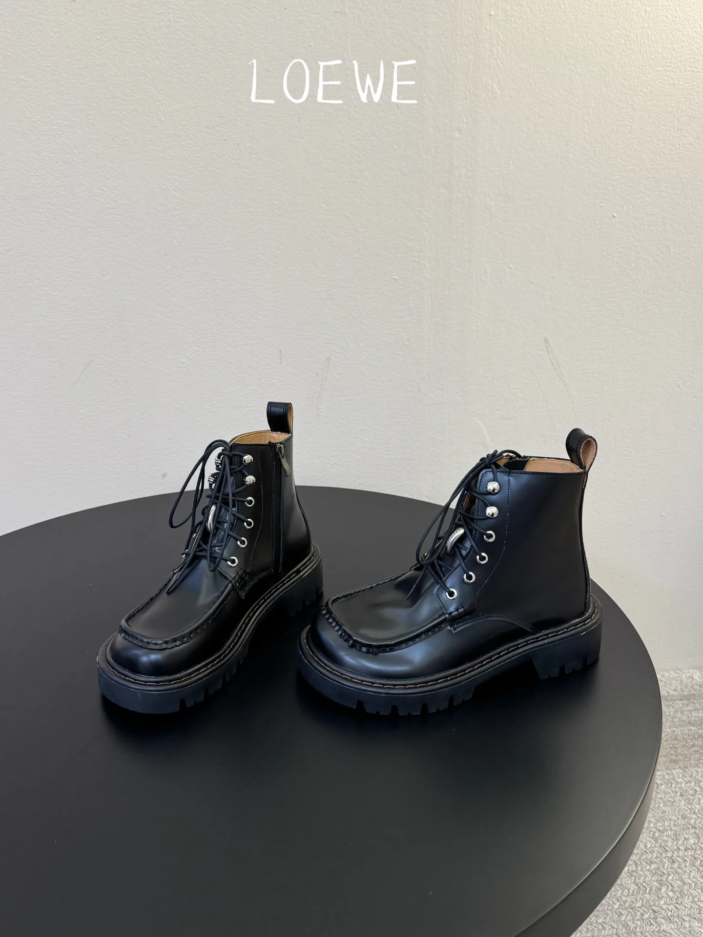 Ботинки Женские Loewe 18738952