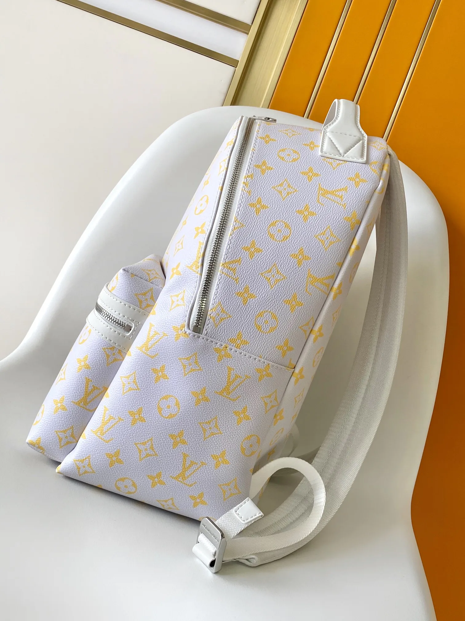 Рюкзаки Женские Louis Vuitton 546404