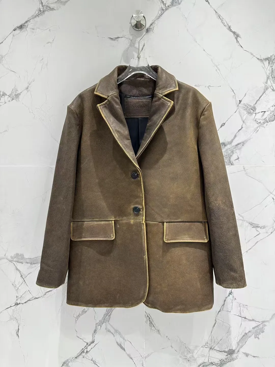 Кожаные Куртки И Дублёнки Женские Prada 13186431