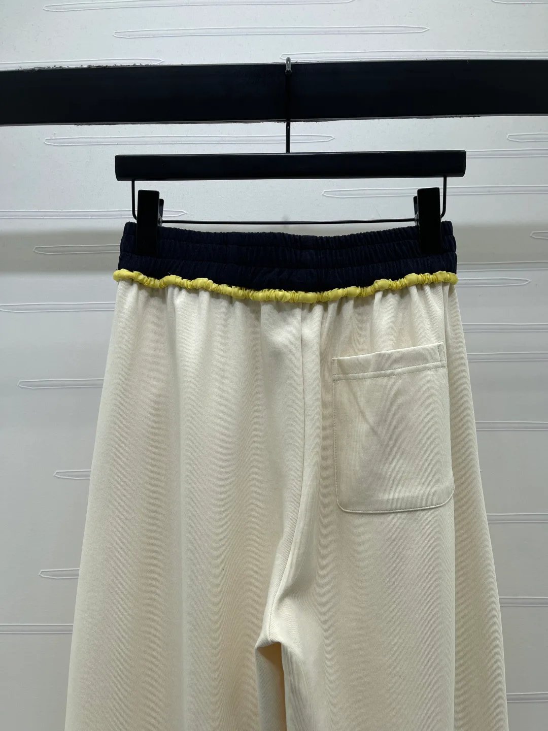 Брюки Женские Chanel 11575835