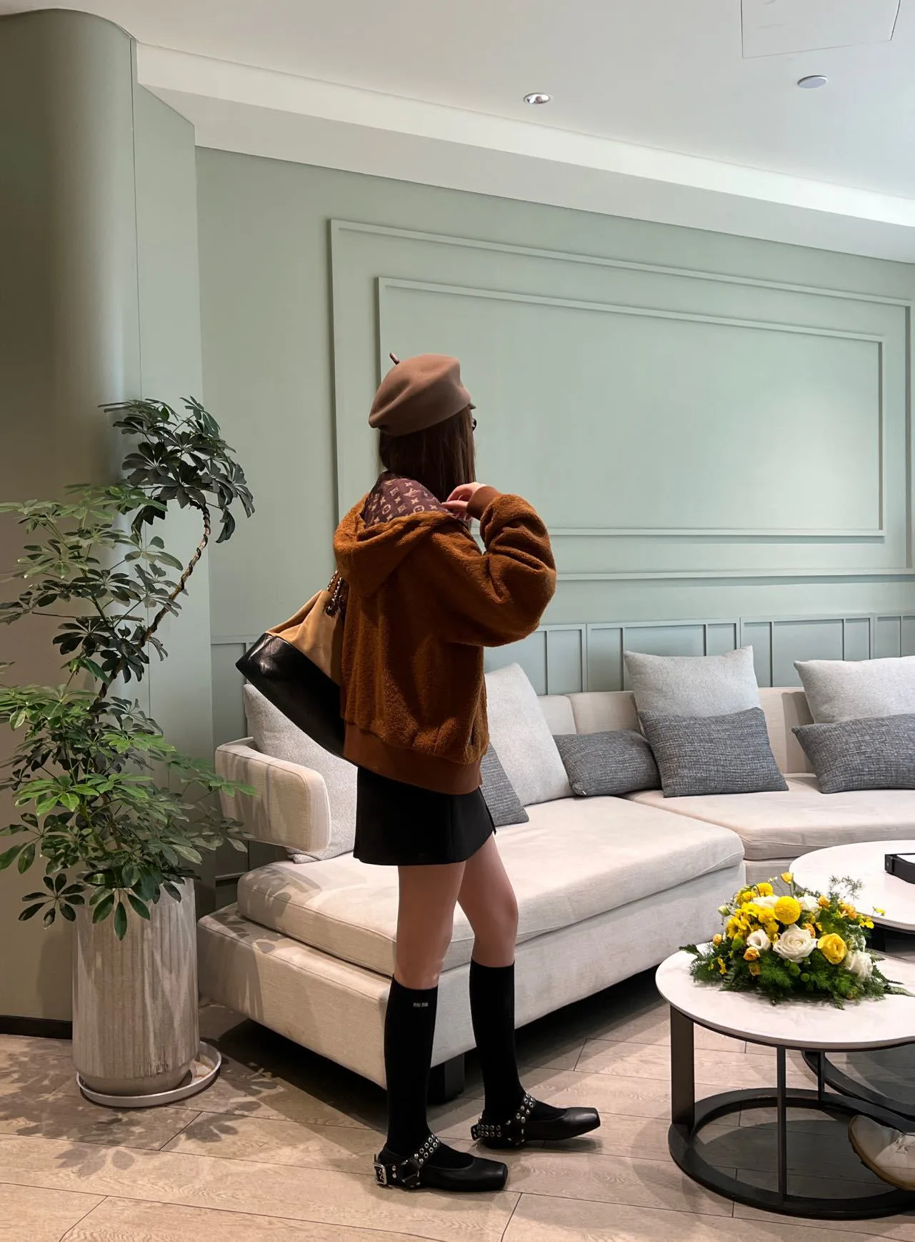 Куртки И Пуховики Женские Louis Vuitton 1675911