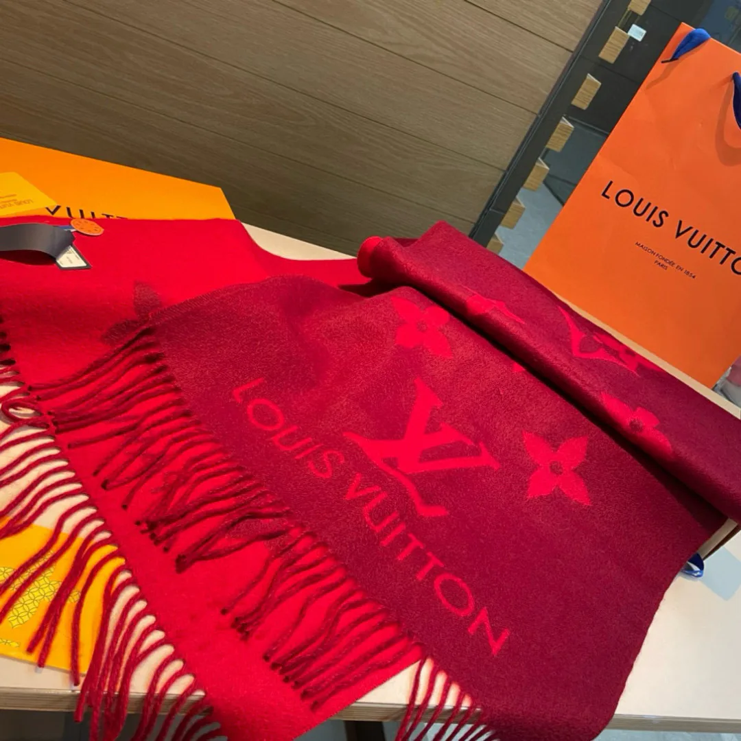 Шарфы Louis Vuitton 4972382