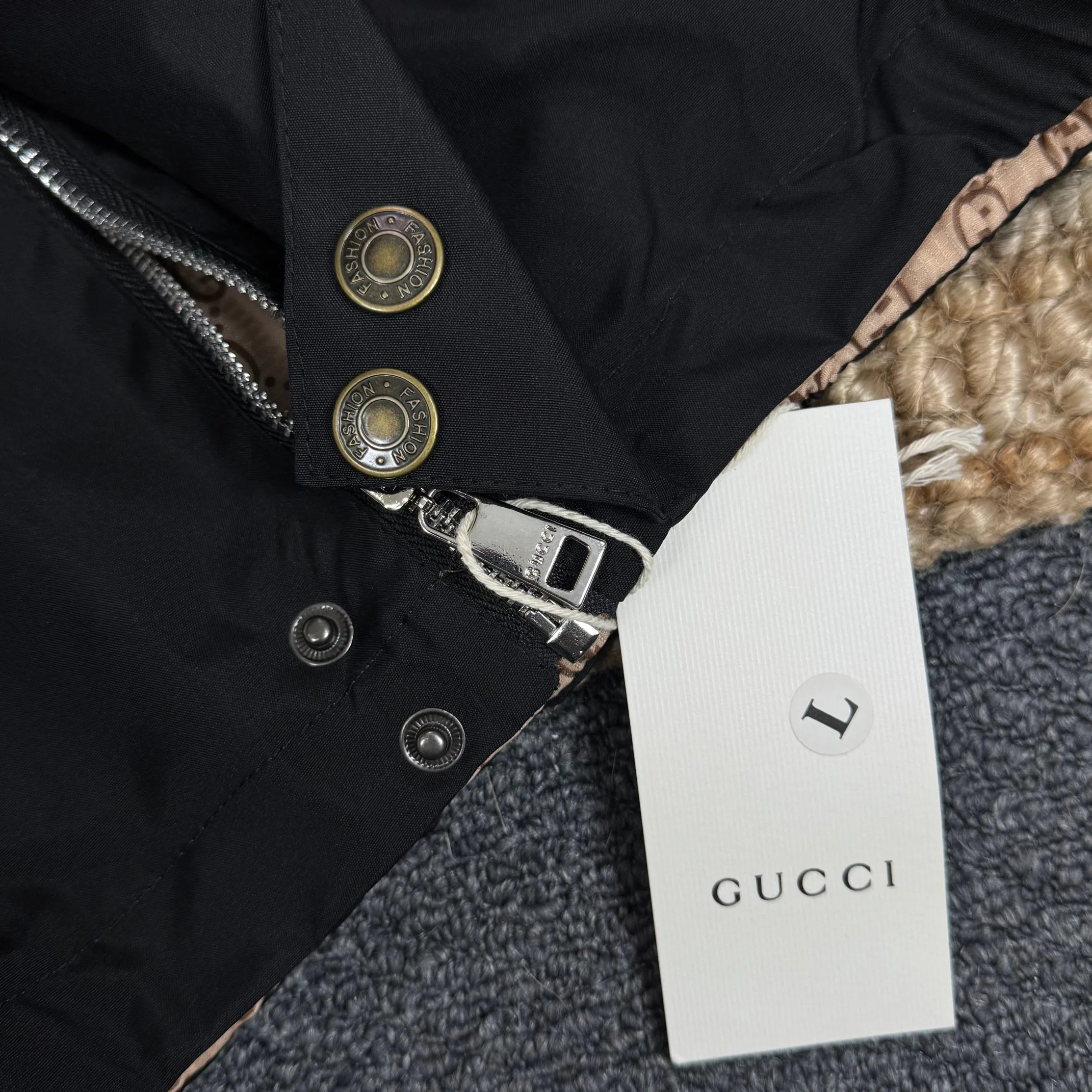 Куртки И Пуховики Женские Gucci 9182280