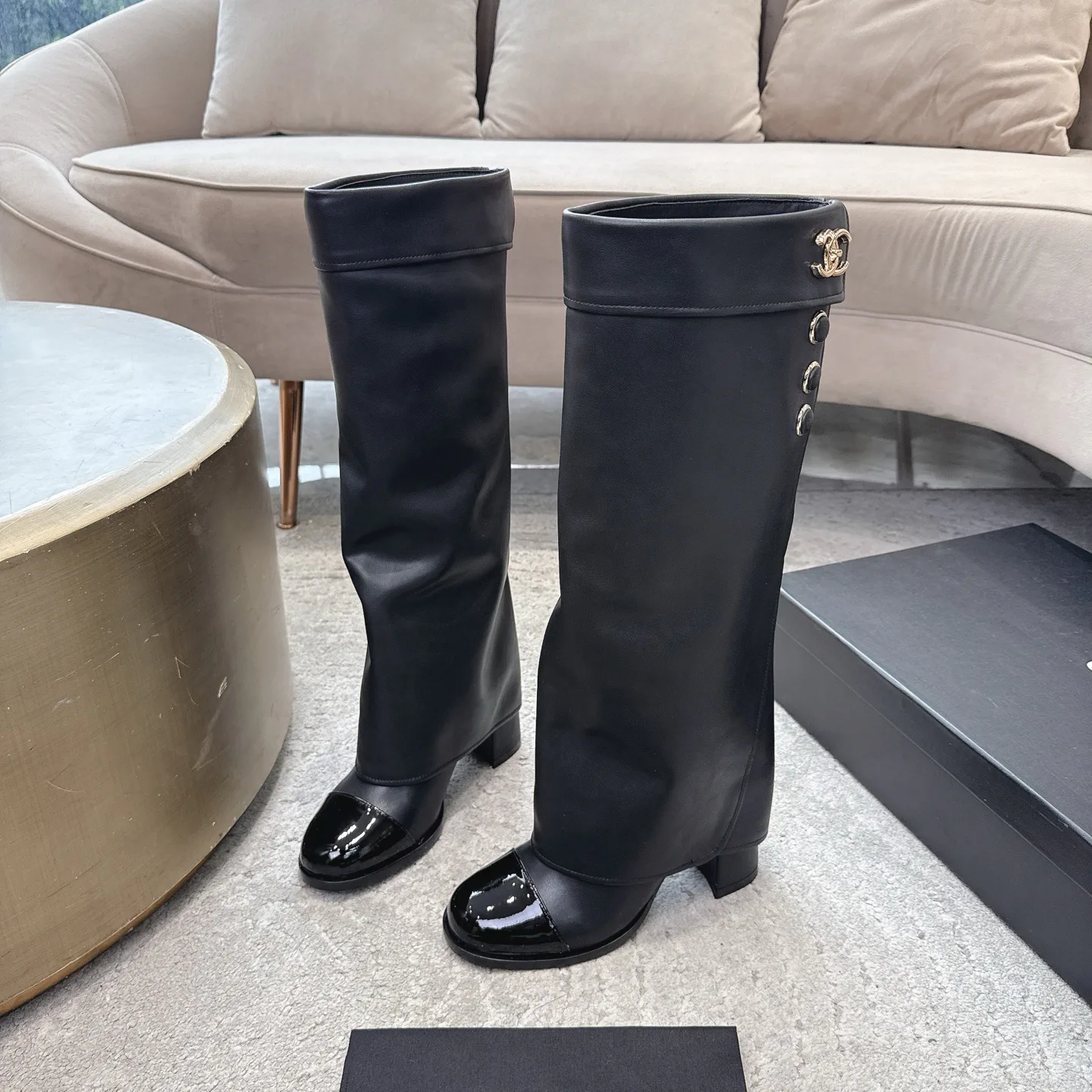 Сапоги Женские Chanel 18154585