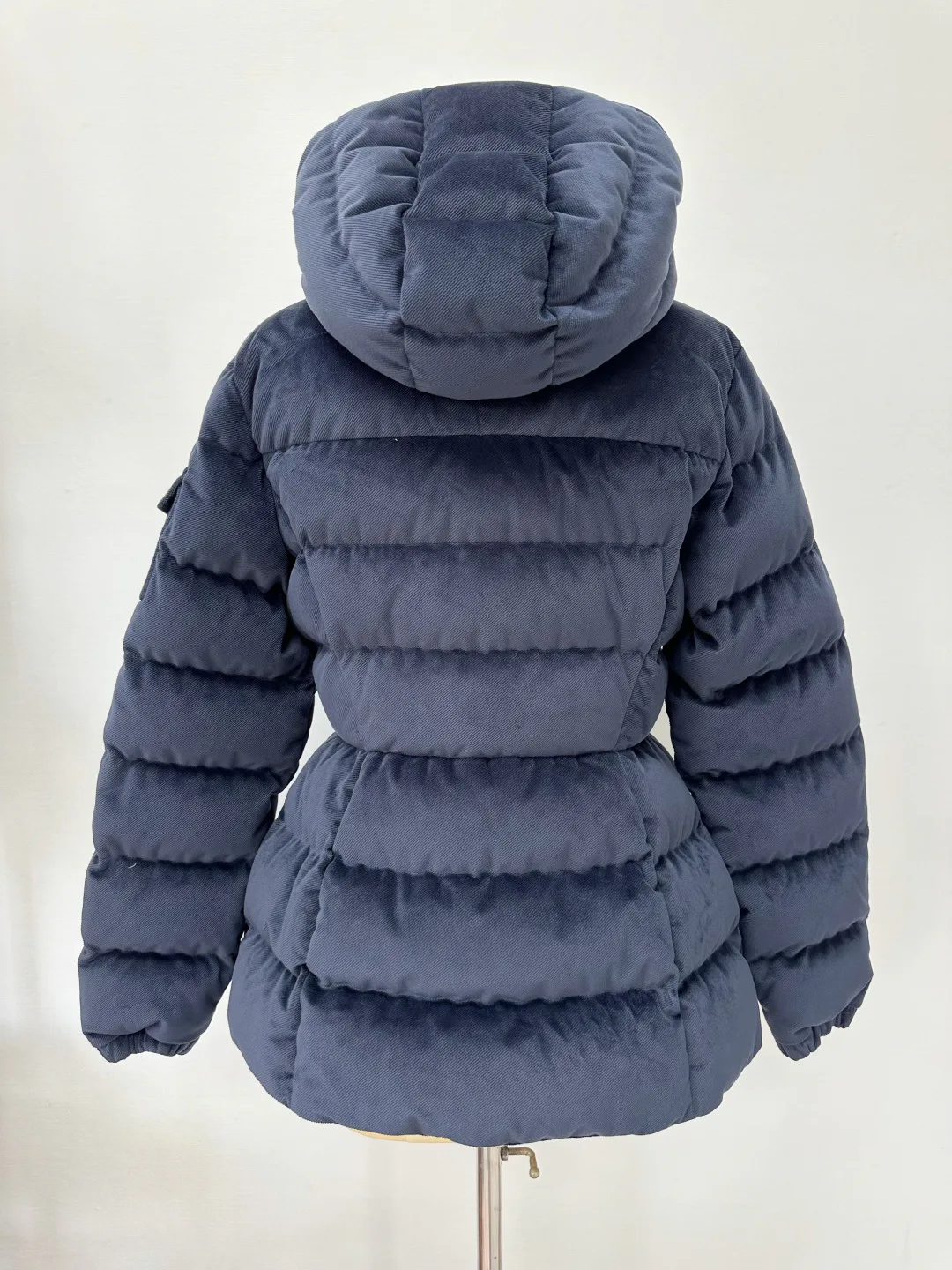 Куртки И Пуховики Женские Moncler 18794624
