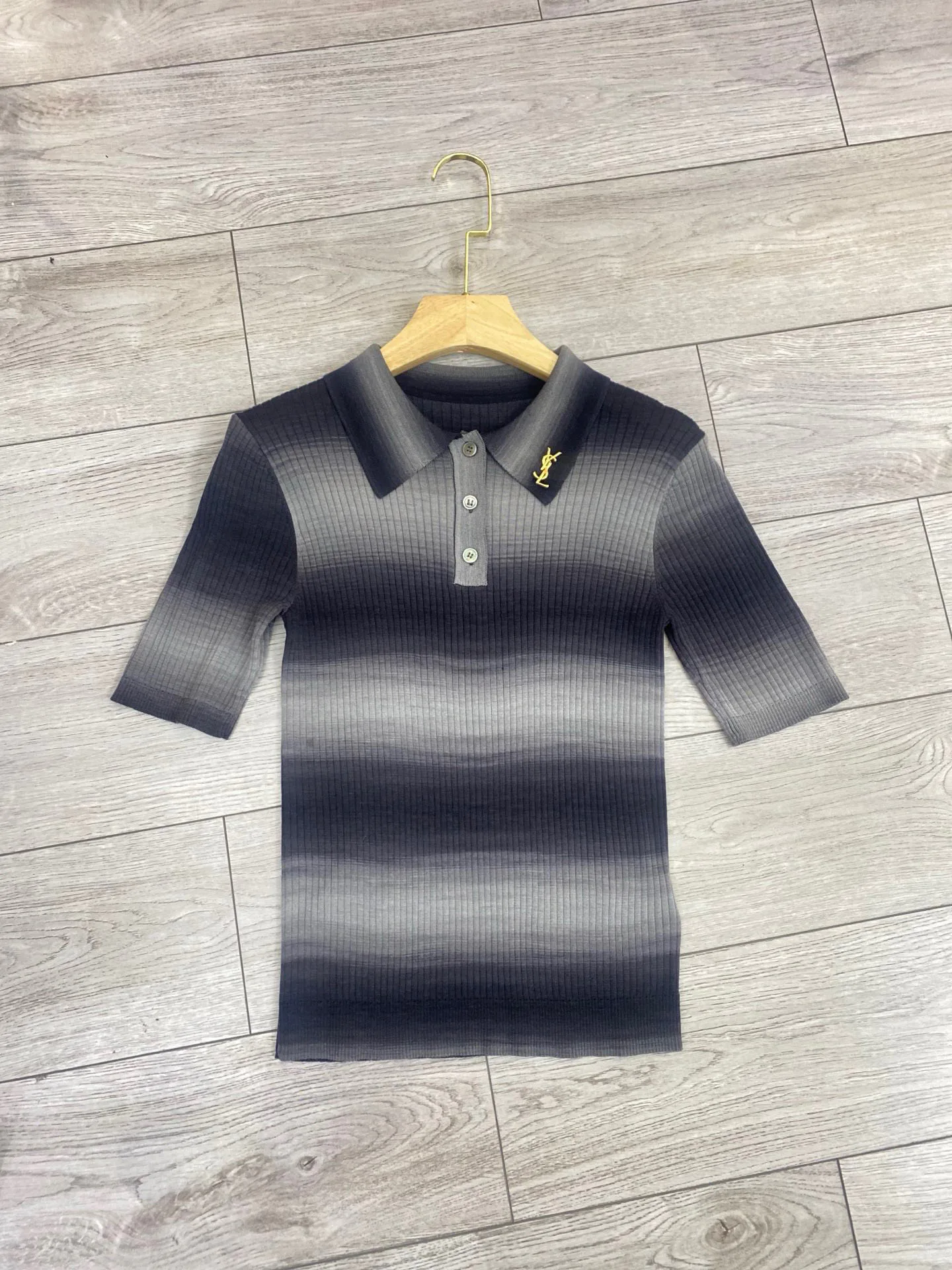 Футболки Женские Saint Laurent 32548