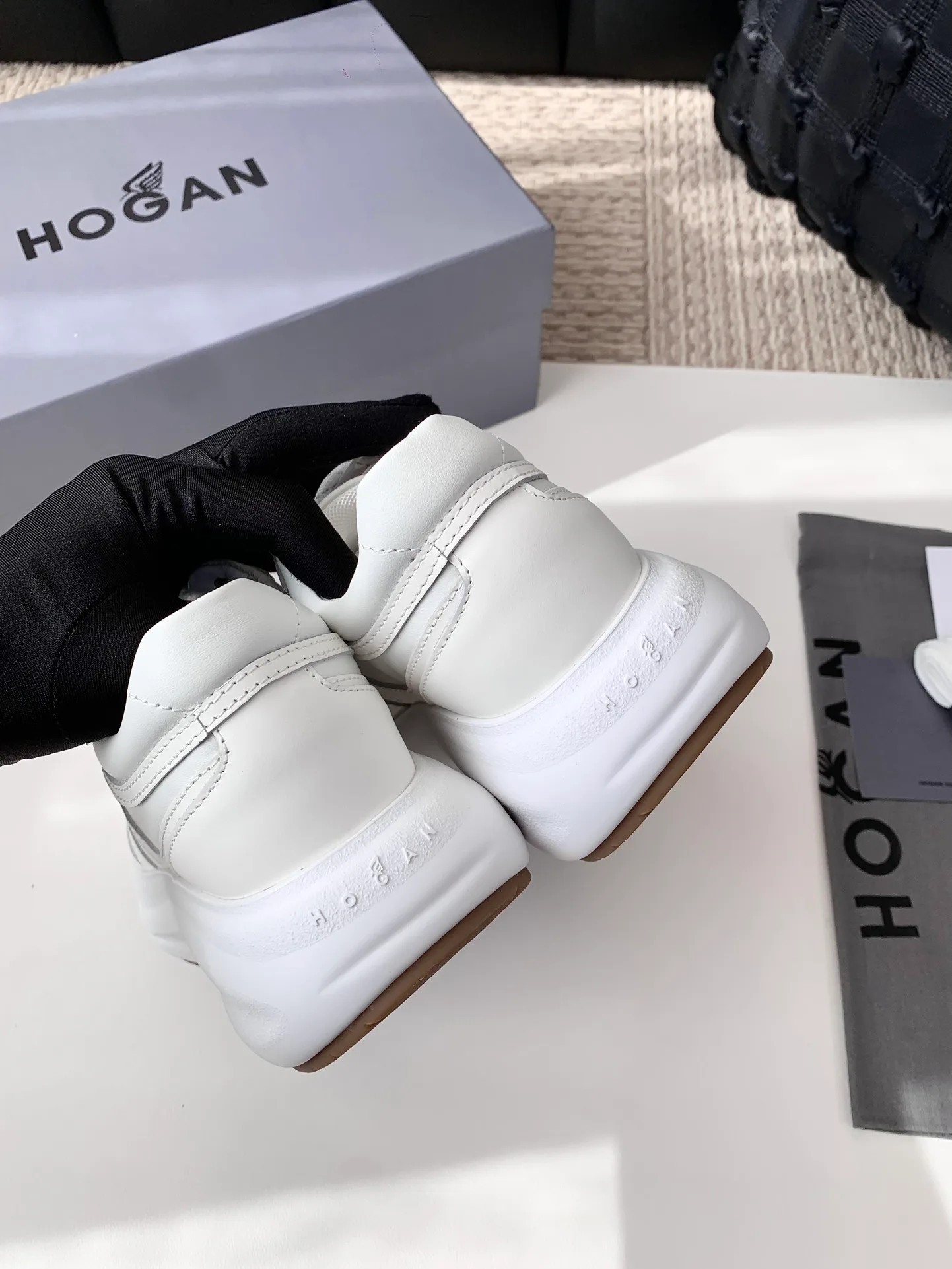 Кроссовки Женские Hogan 1272606