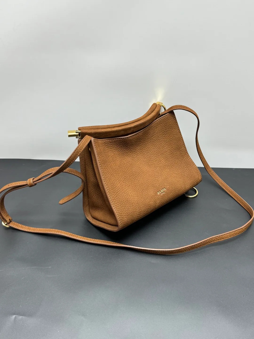Клатчи Женские Alaia 11667404