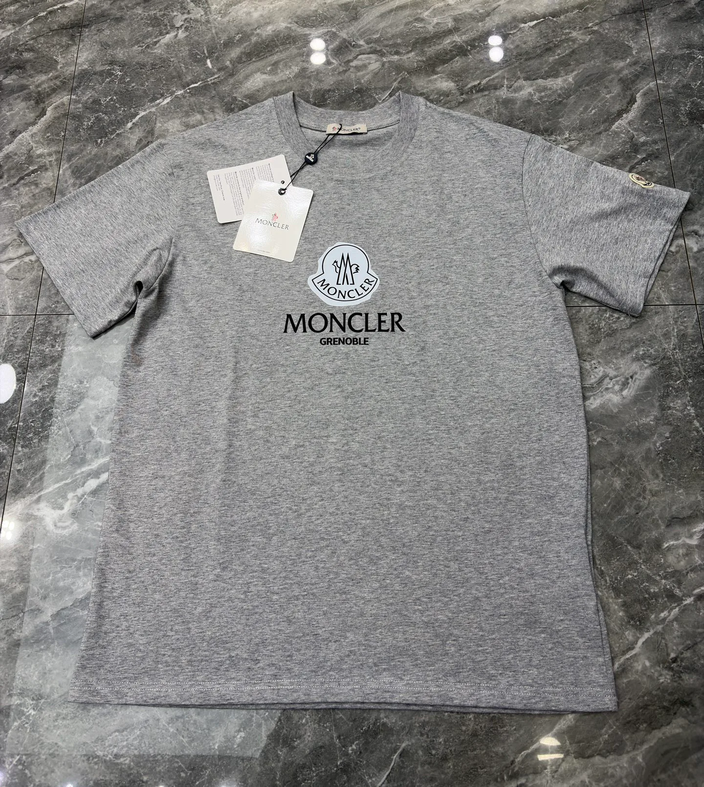 Футболки Женские Moncler 11424381