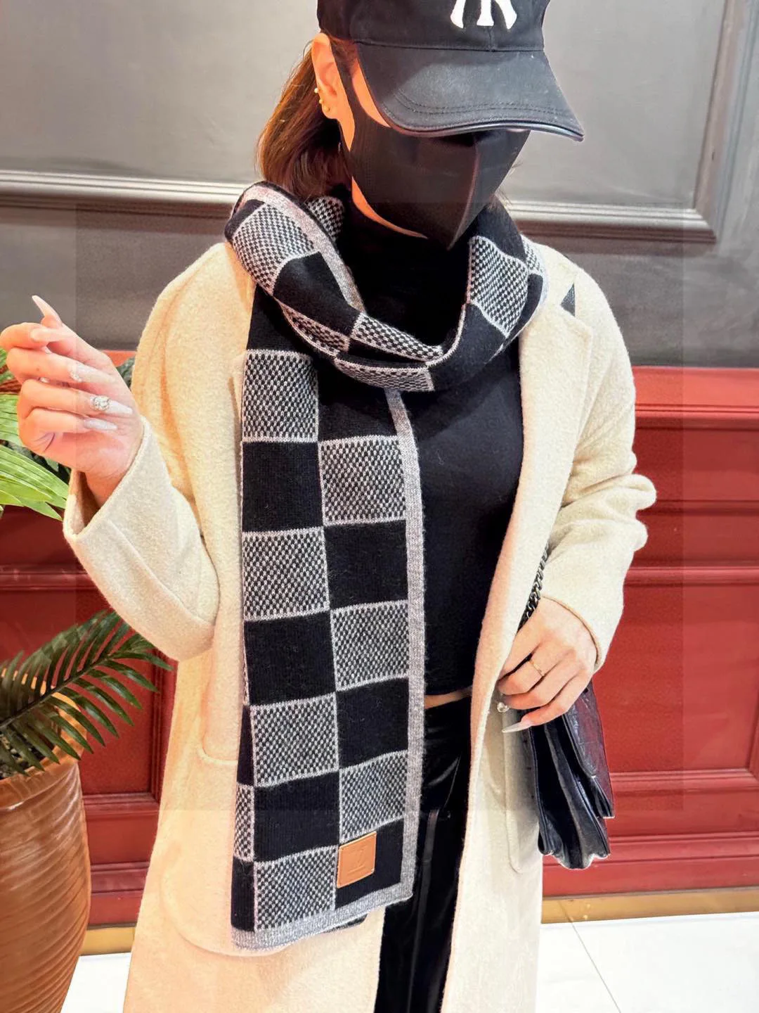 Шарфы Louis Vuitton 386192