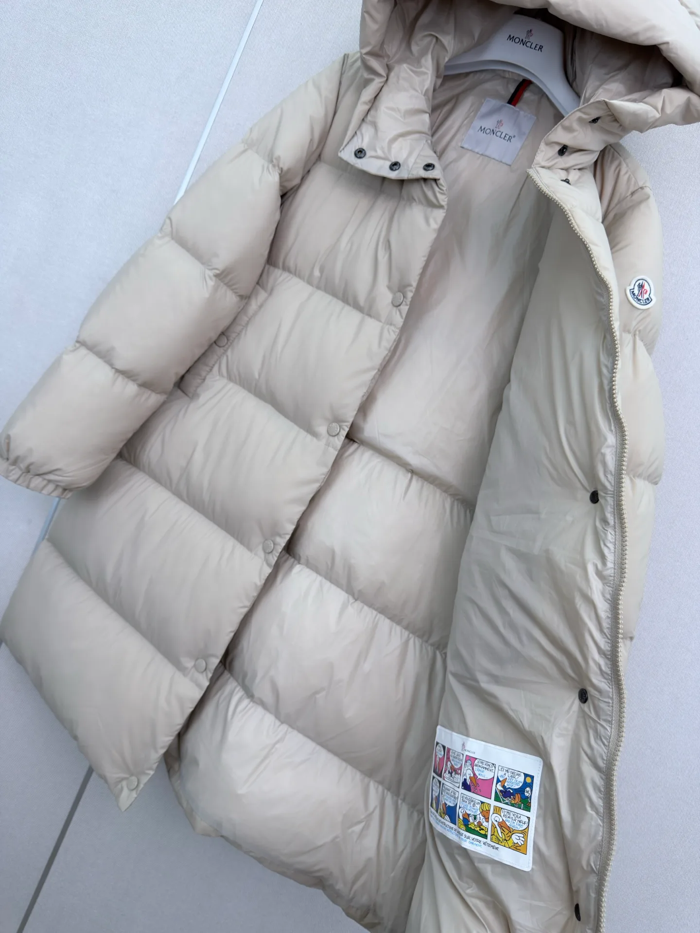 Куртки И Пуховики Женские Moncler 18600948