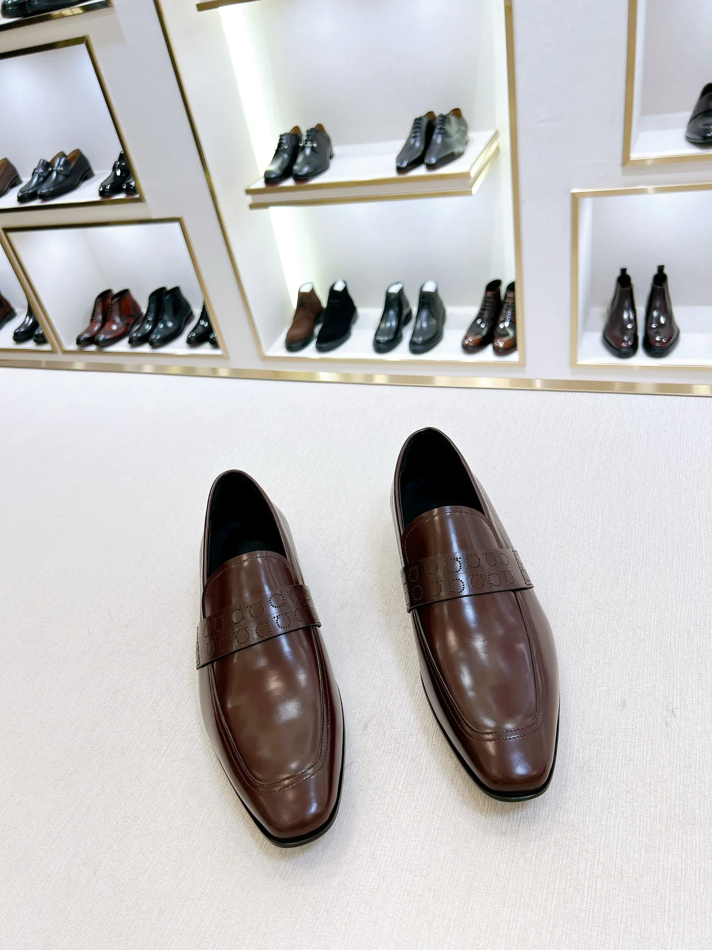 Лоферы И Туфли Мужские Salvatore Ferragamo 878670