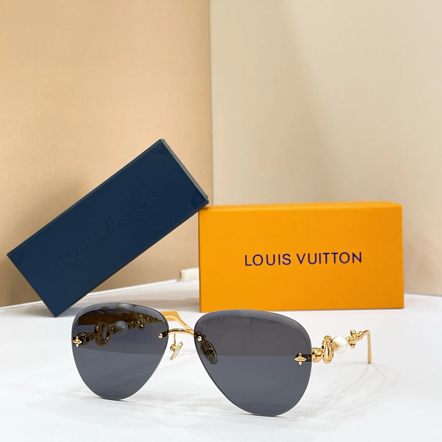 Очки Louis Vuitton 17495967