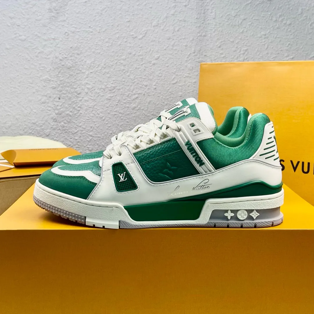 Кроссовки Женские Louis Vuitton 2679347