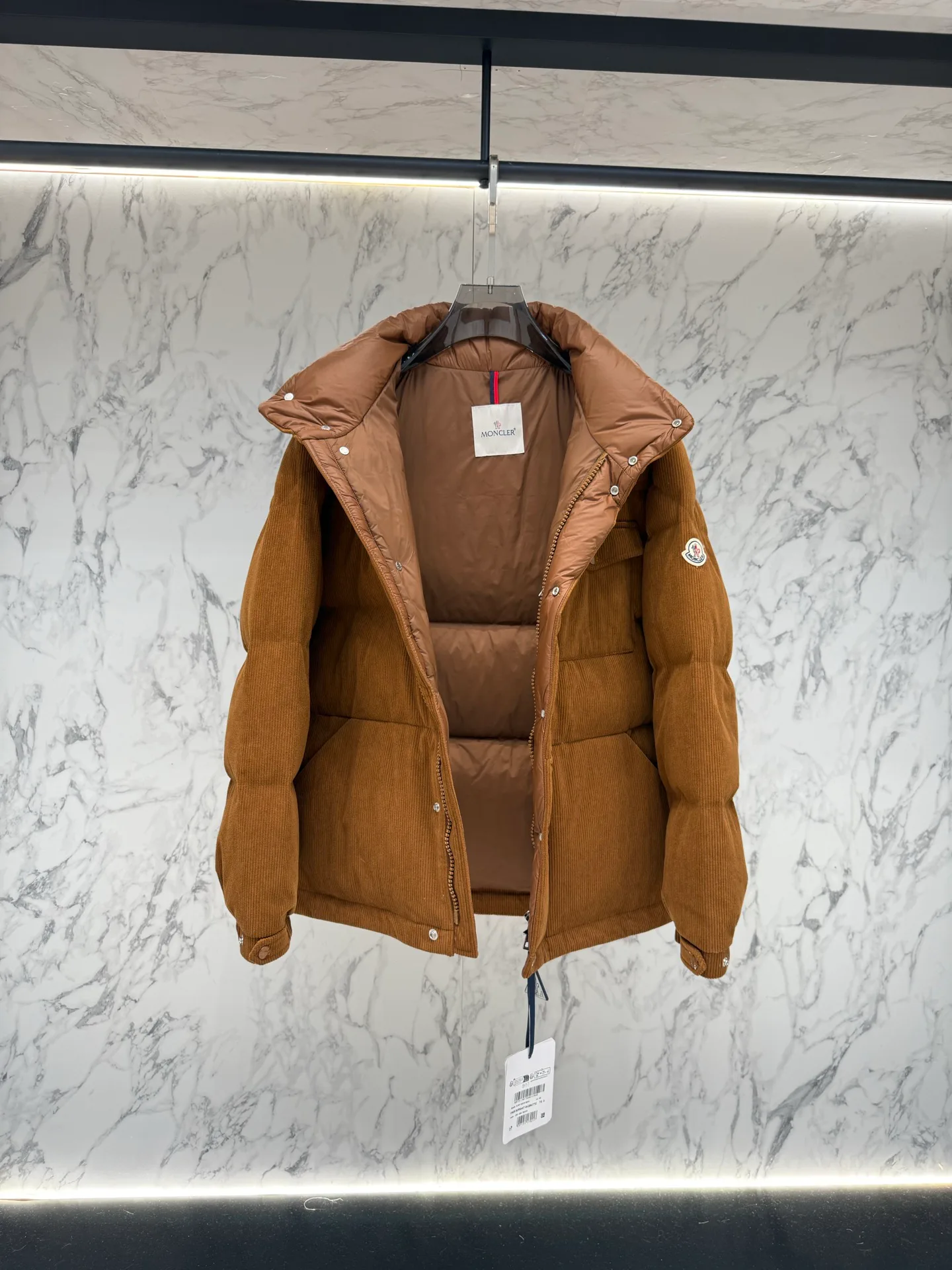 Куртки И Пуховики Мужские Moncler 17927275