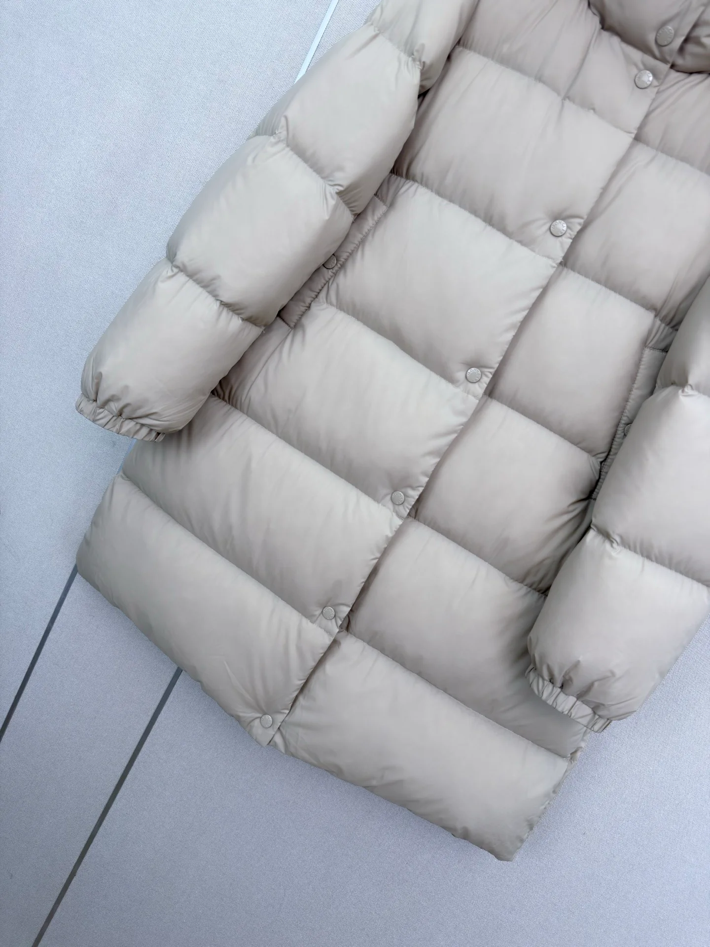 Куртки И Пуховики Женские Moncler 18600948