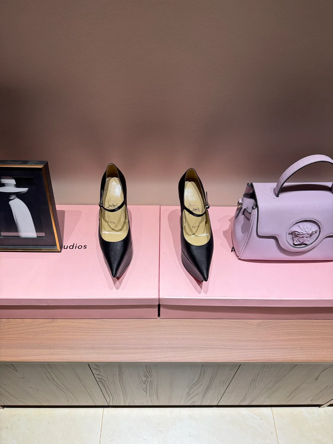 Туфли Женские Christian Louboutin 4743796