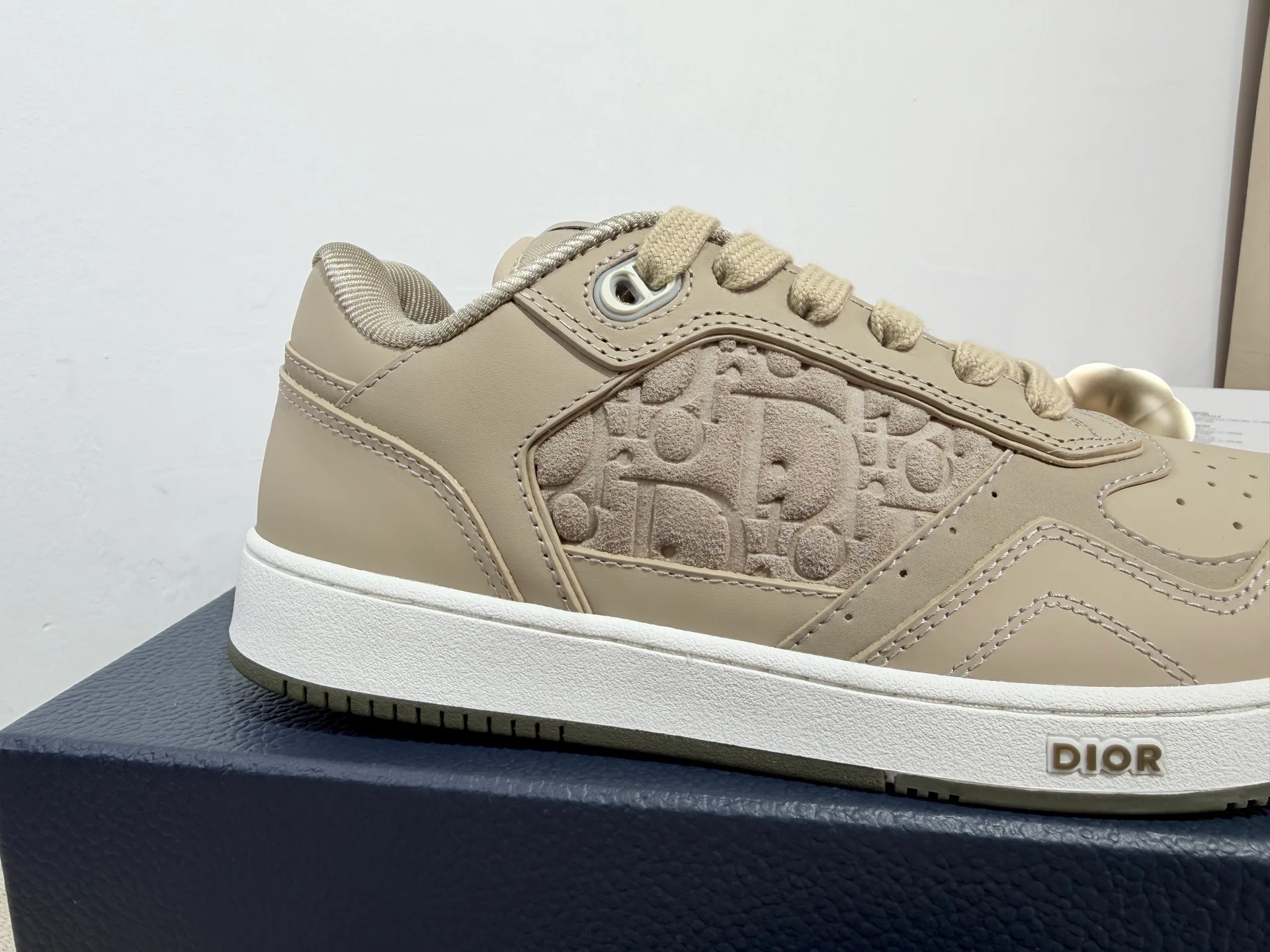 Кроссовки Женские Christian Dior 11456092