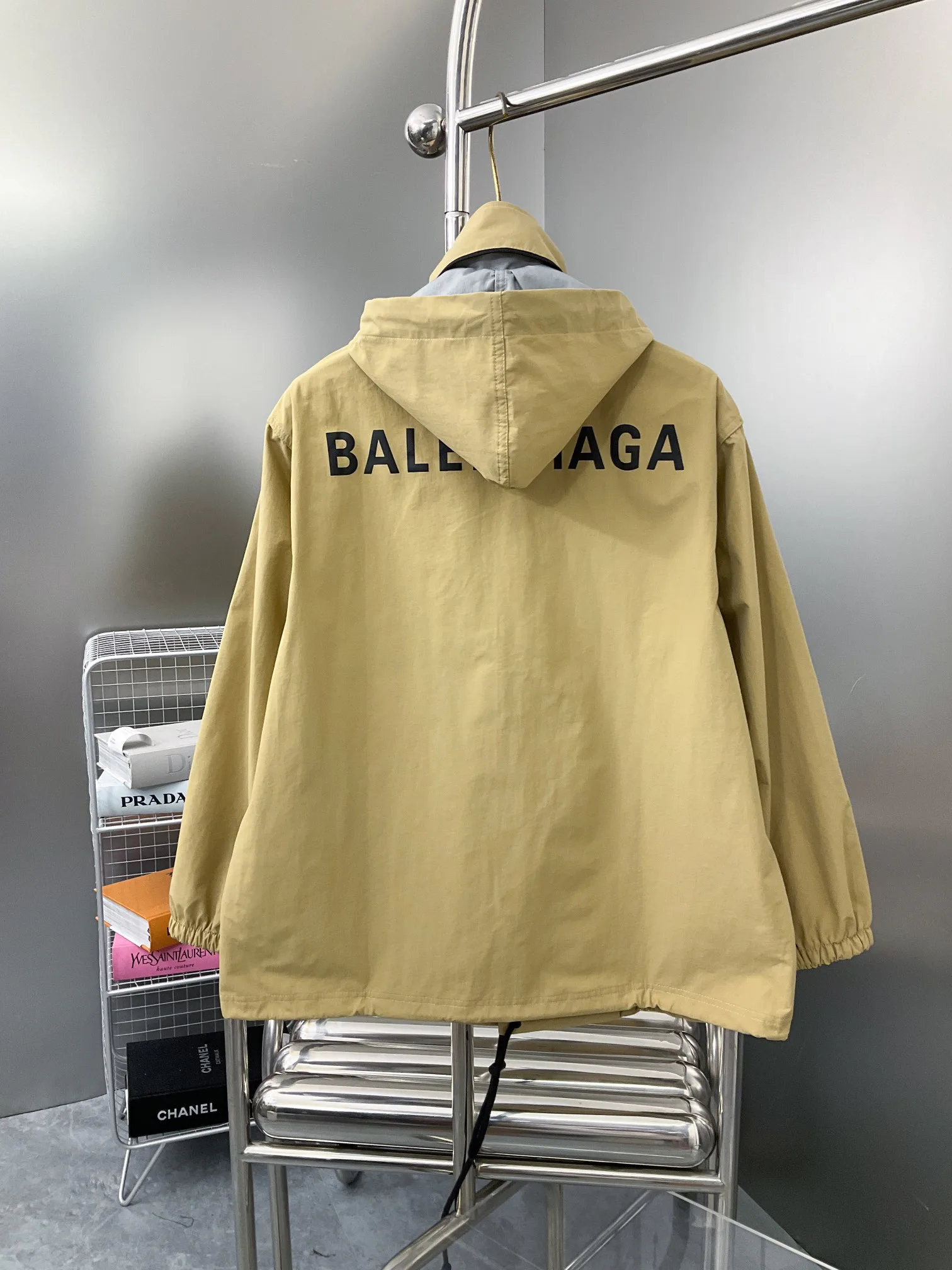 Куртки И Пуховики Мужские Balenciaga 23396