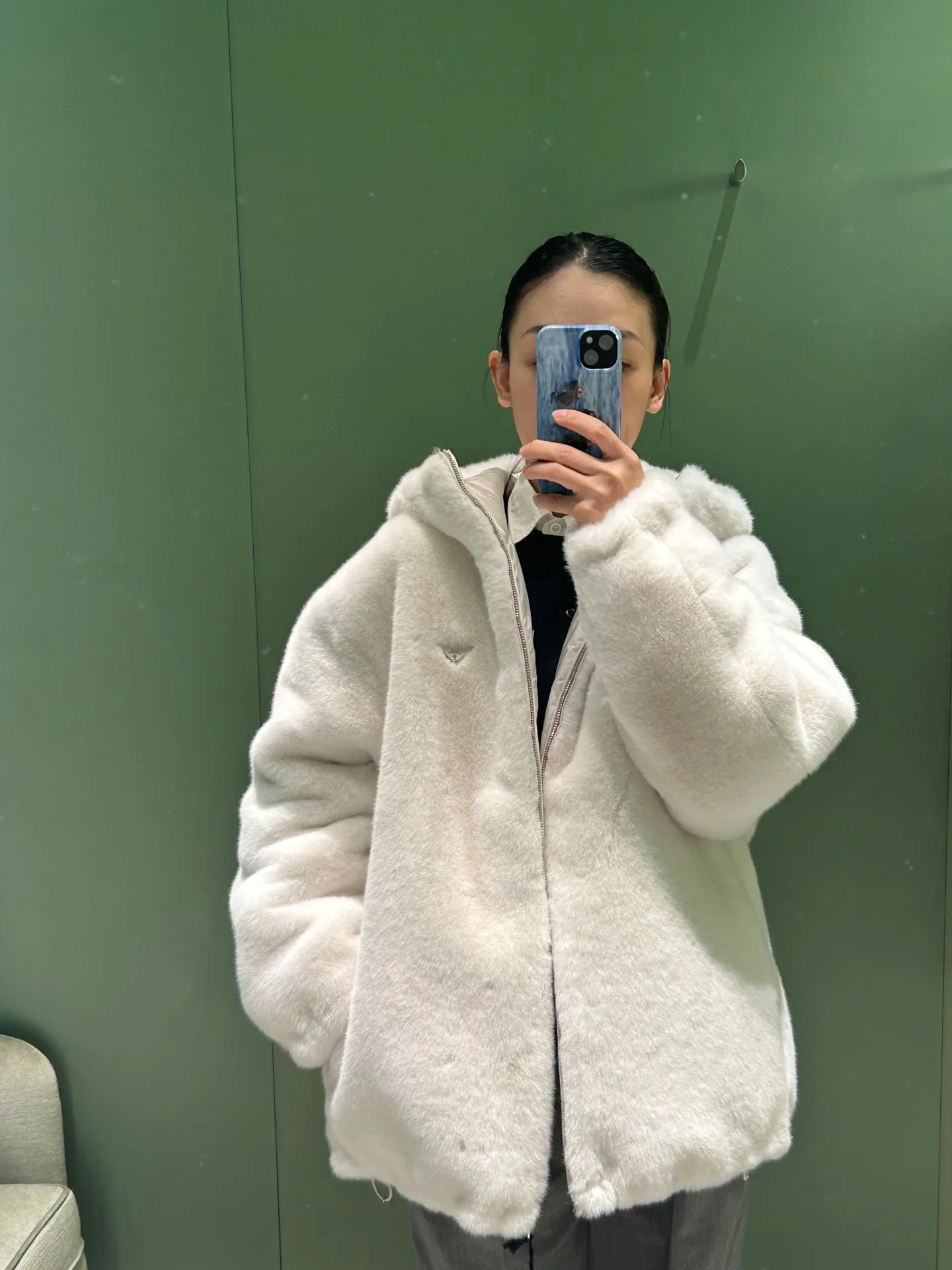 Куртки Женские Prada 679180