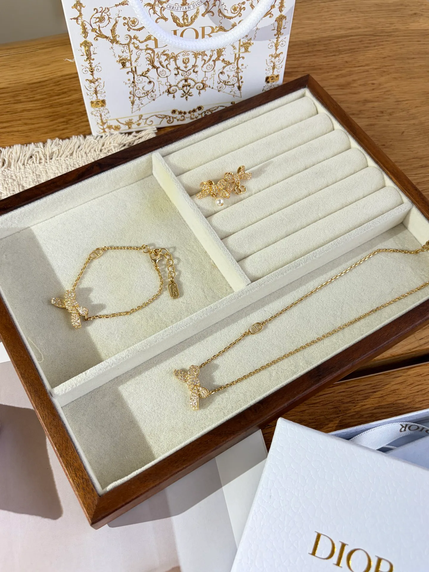 Бижутерия Christian Dior 18063944