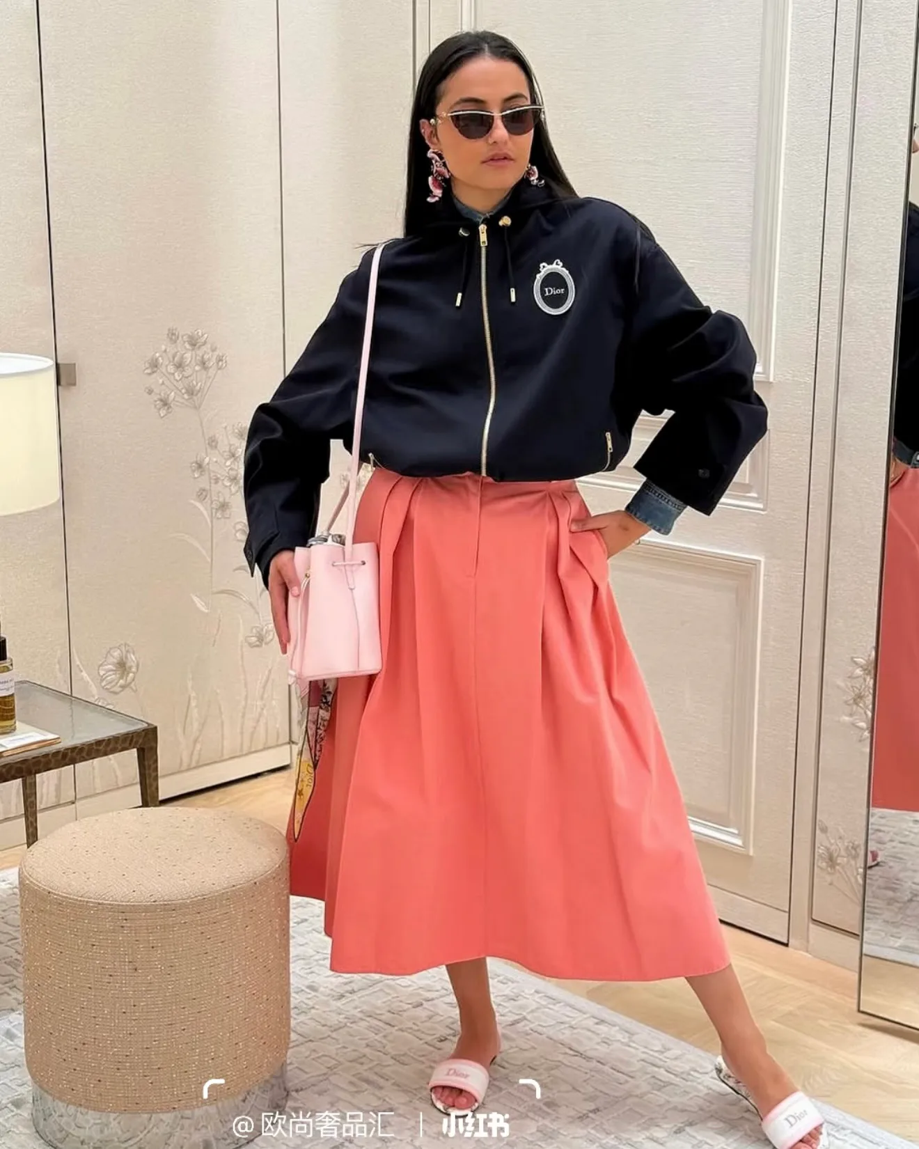 Куртки И Пуховики Женские Christian Dior 12592779