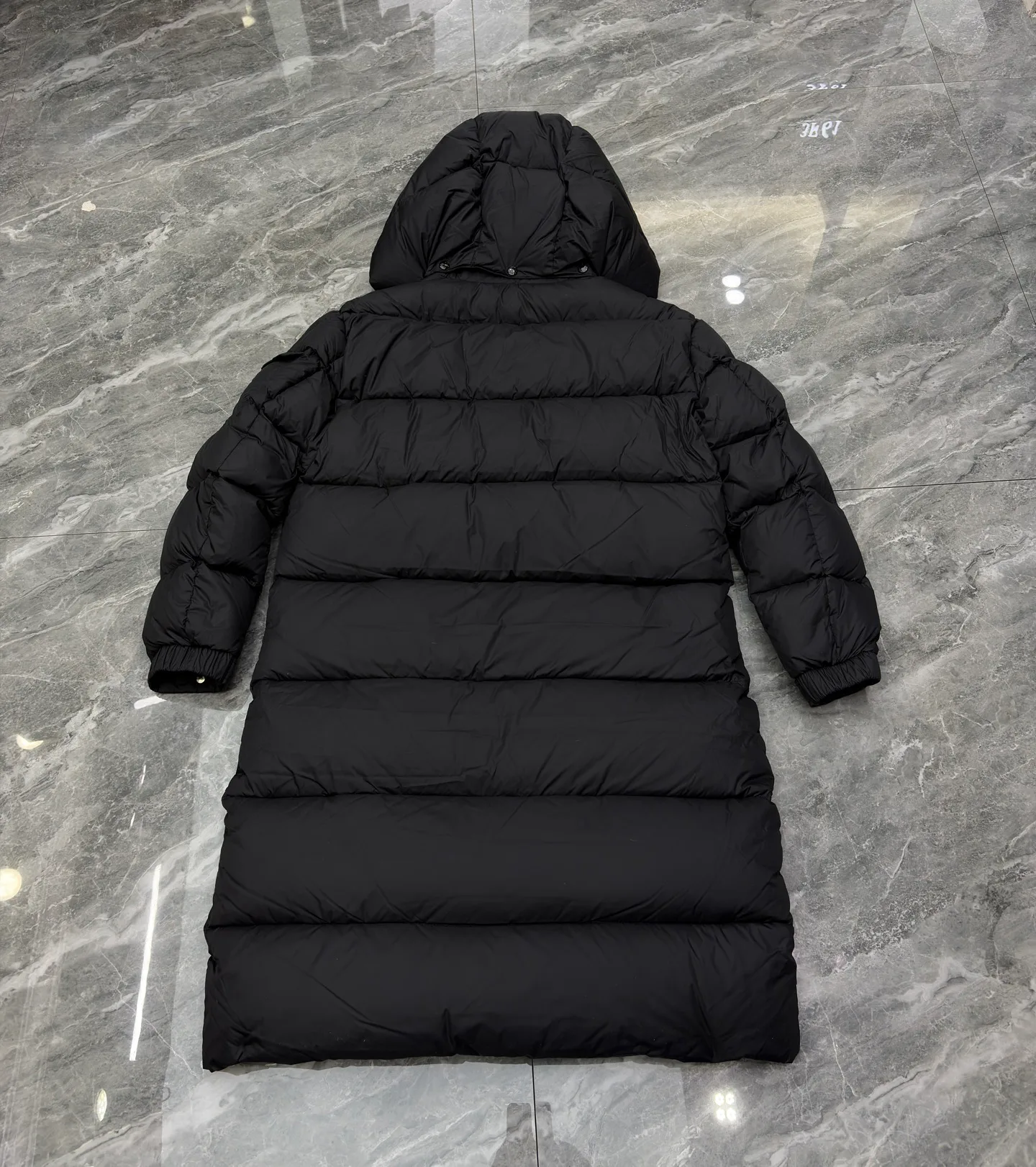 Куртки И Пуховики Мужские Moncler 17568685