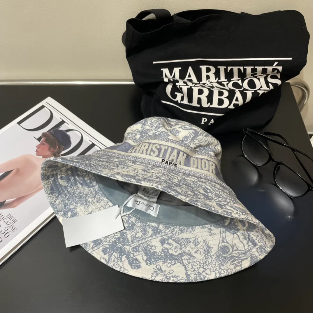 Головные Уборы Christian Dior 13294365